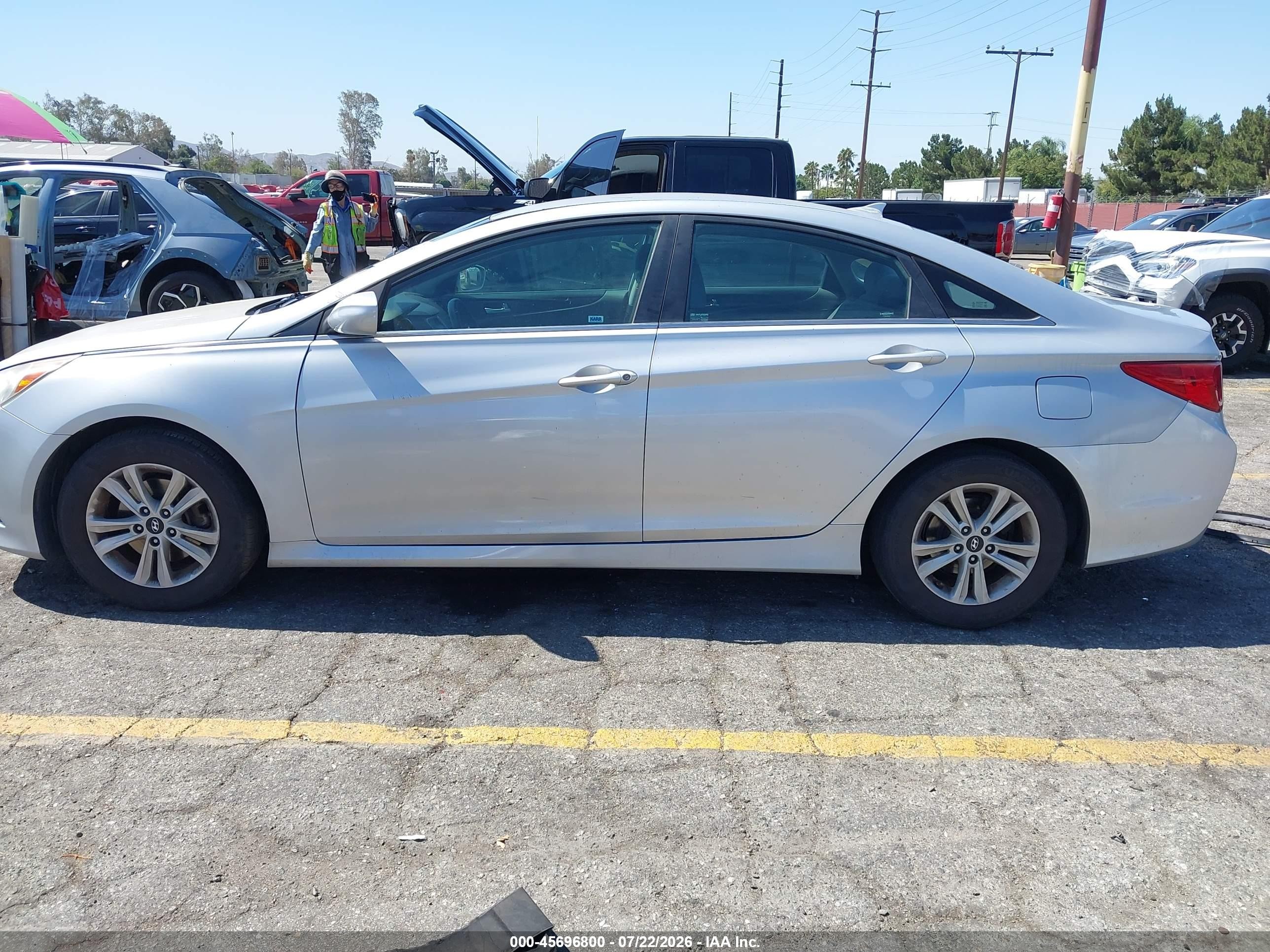 2014 Hyundai Sonata Gls Silver vin: 5NPEB4ACXEH905386