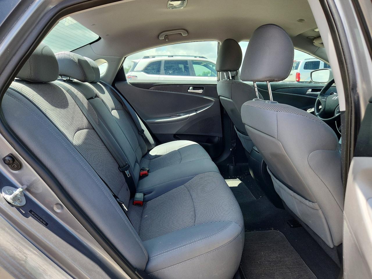 2014 Hyundai Sonata Gls Gray vin: 5NPEB4ACXEH907493