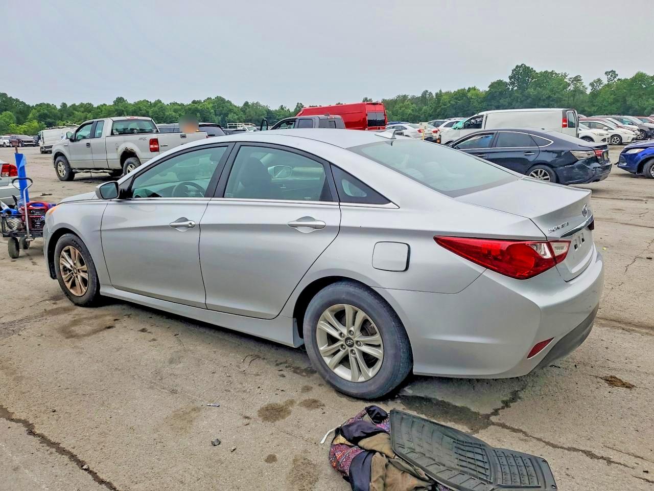 2014 Hyundai Sonata Gls Silver vin: 5NPEB4ACXEH913651