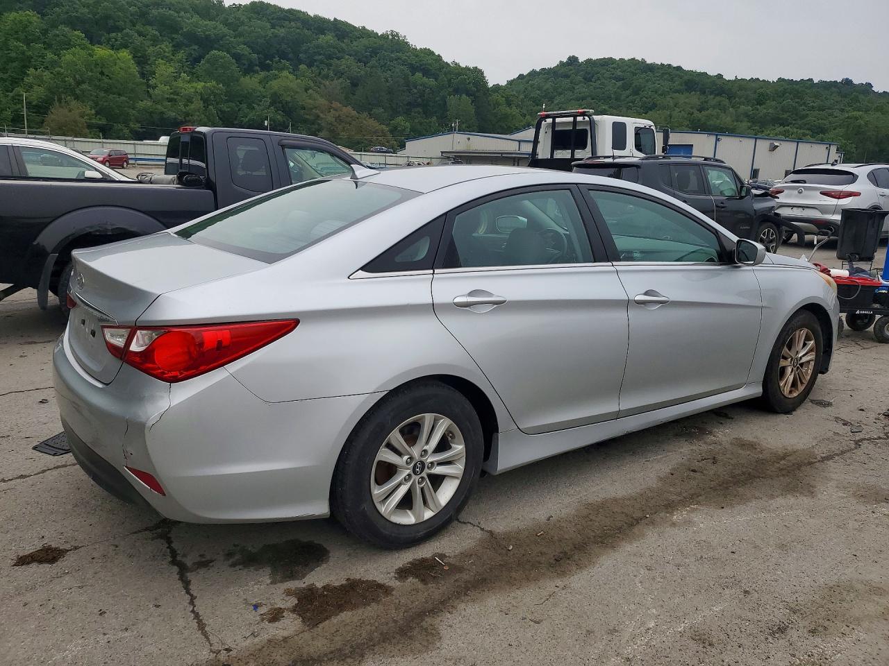 2014 Hyundai Sonata Gls Silver vin: 5NPEB4ACXEH913651