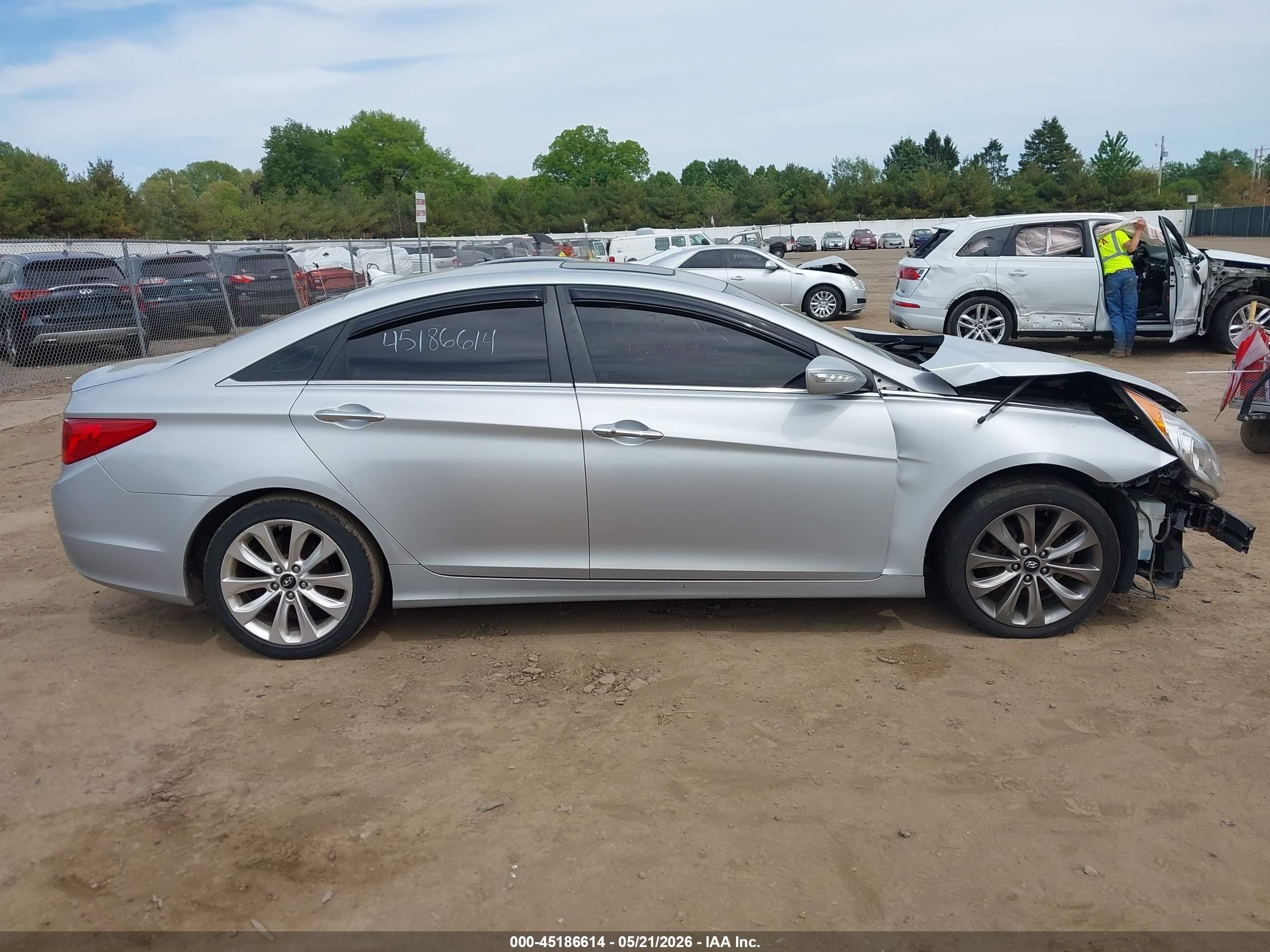 2011 Hyundai Sonata Limited 2.0t Silver vin: 5NPEC4AB0BH237601
