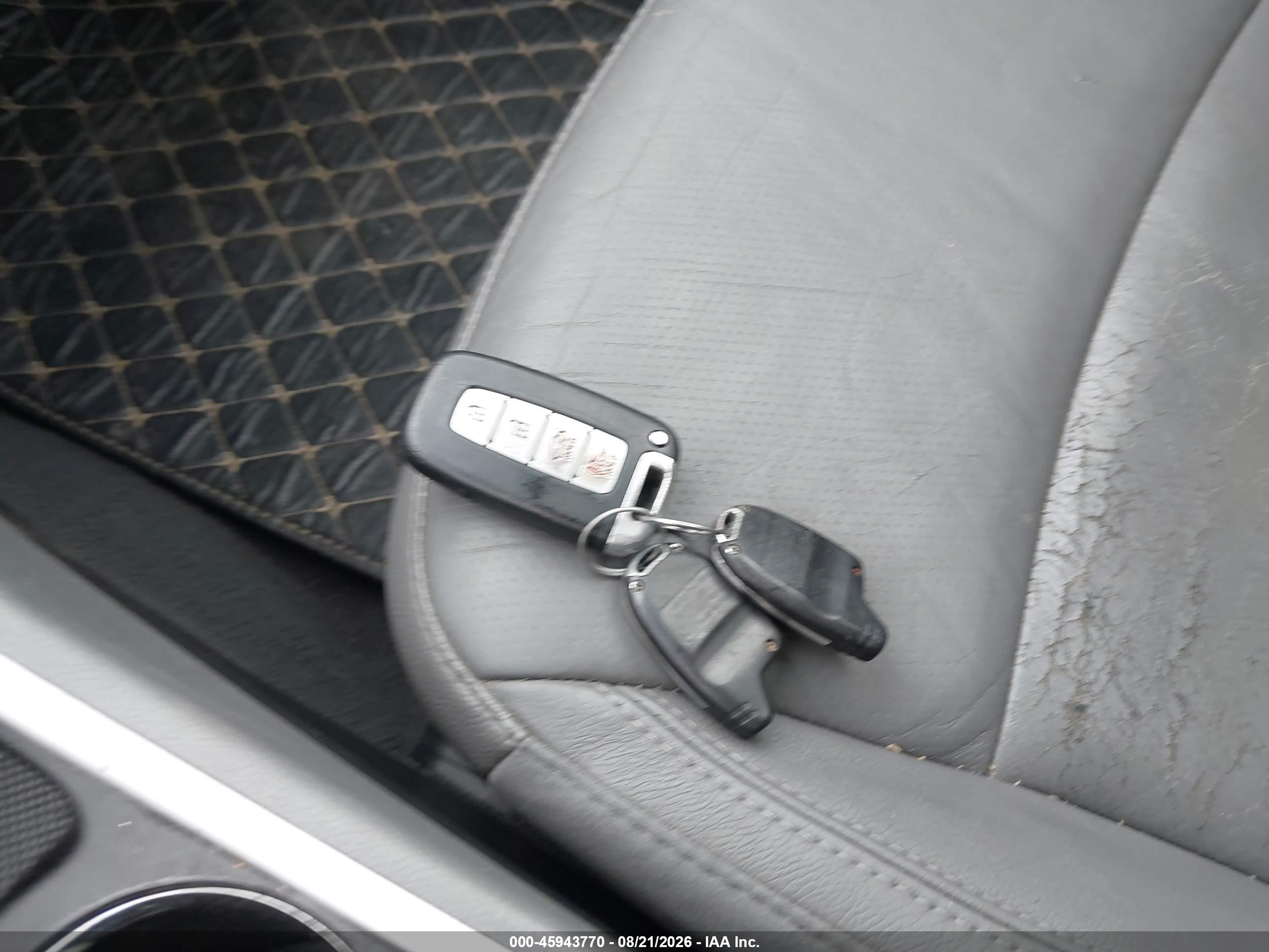 2012 Hyundai Sonata Limited 2.0t Silver vin: 5NPEC4AB0CH486109