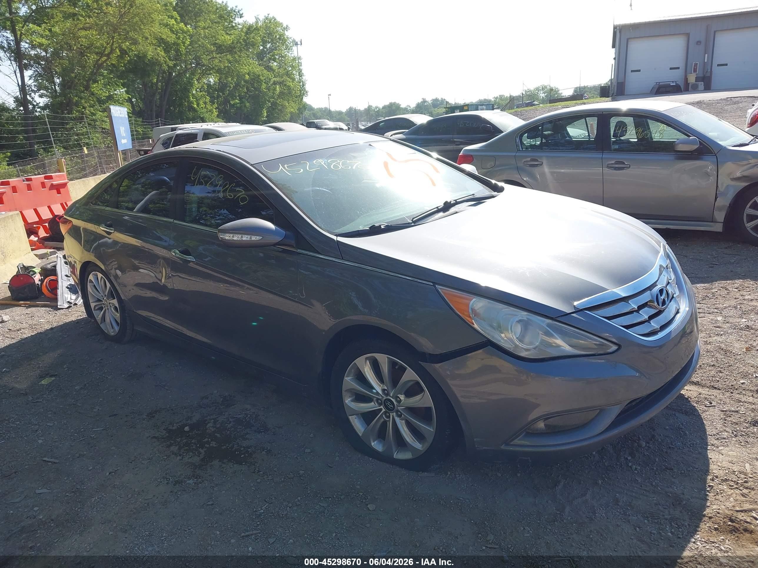2013 Hyundai Sonata Limited 2.0t Silver vin: 5NPEC4AB0DH511060