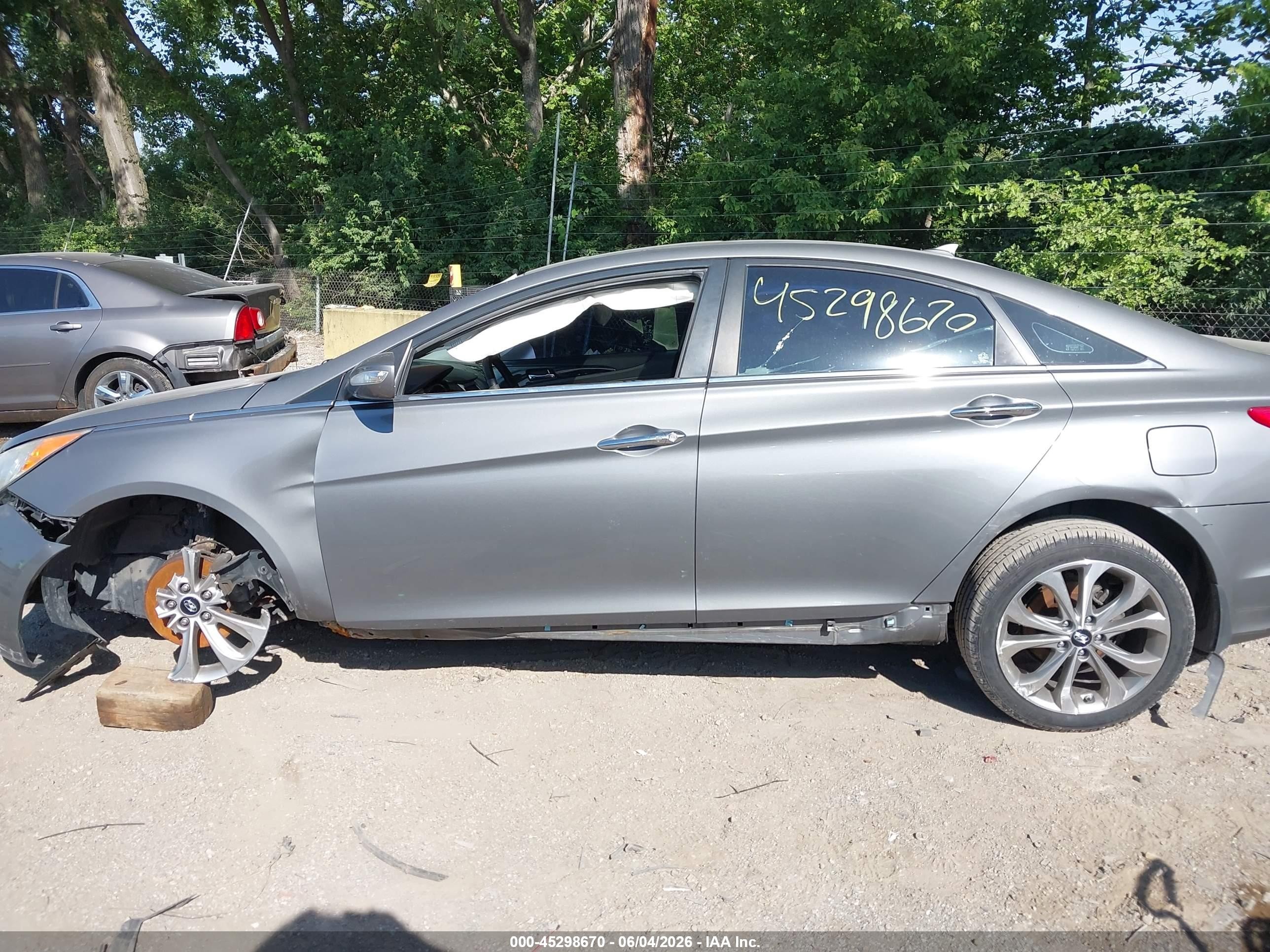 2013 Hyundai Sonata Limited 2.0t Silver vin: 5NPEC4AB0DH511060