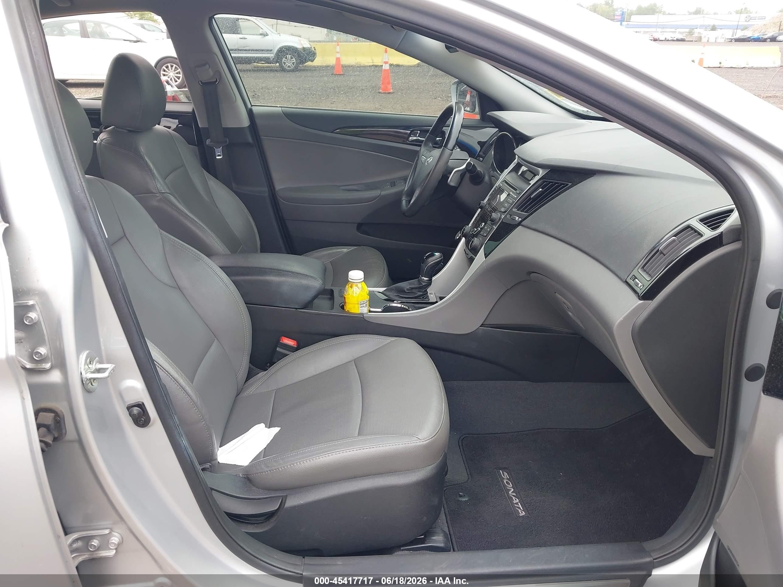 2013 Hyundai Sonata Limited 2.0t Silver vin: 5NPEC4AB0DH605987