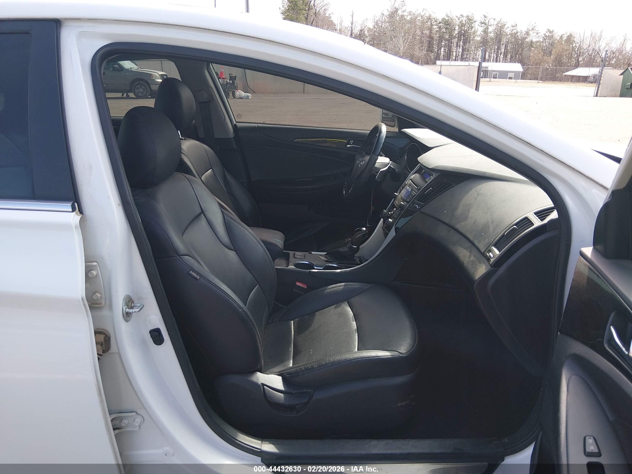 2013 Hyundai Sonata Limited 2.0t White vin: 5NPEC4AB0DH646751