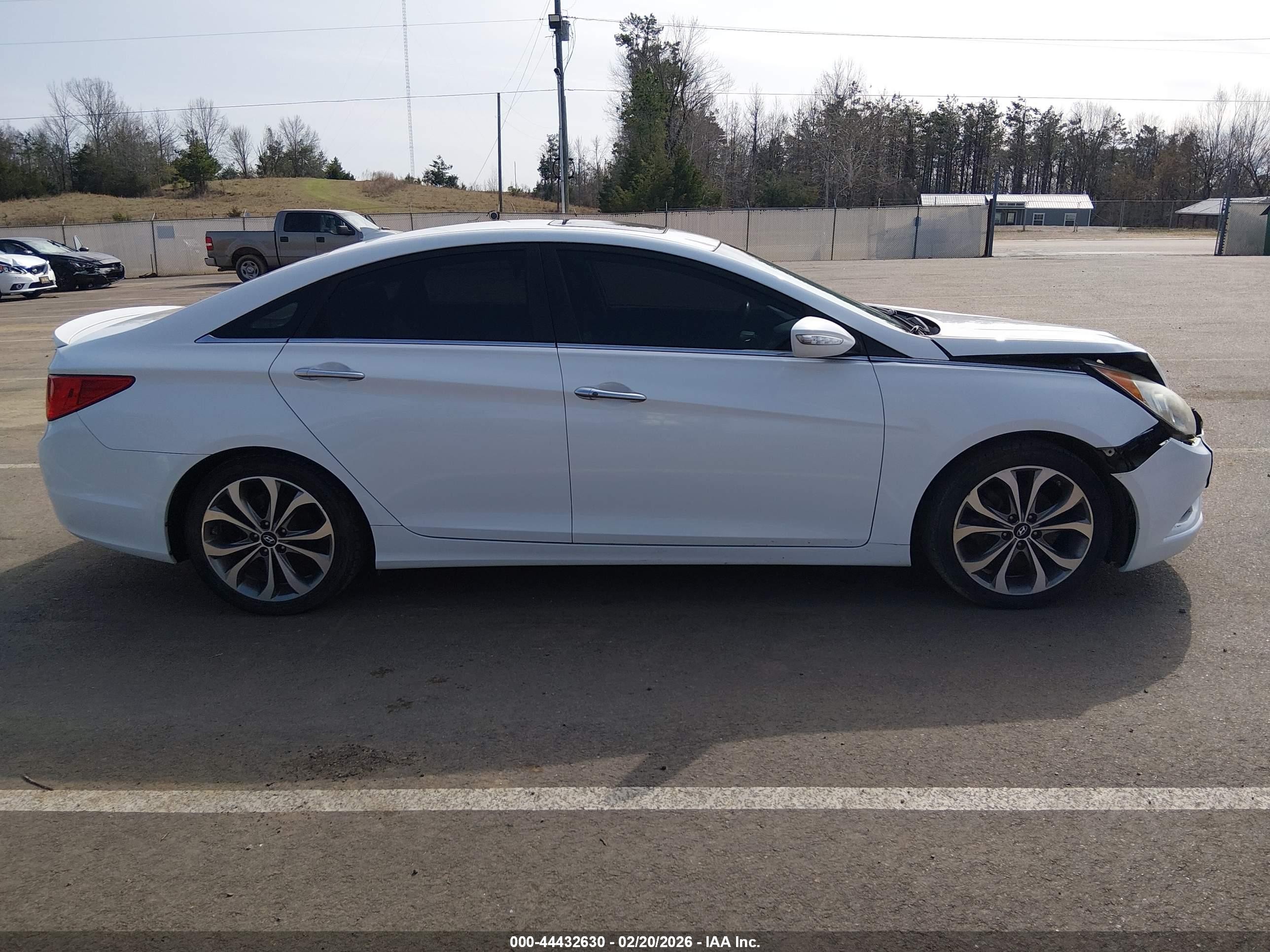 2013 Hyundai Sonata Limited 2.0t White vin: 5NPEC4AB0DH646751