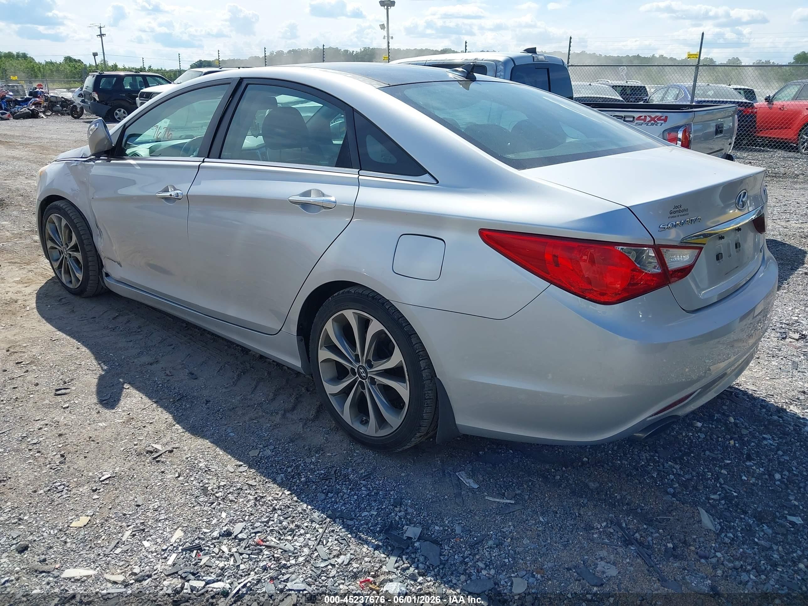 2013 Hyundai Sonata Limited 2.0t Silver vin: 5NPEC4AB0DH675652