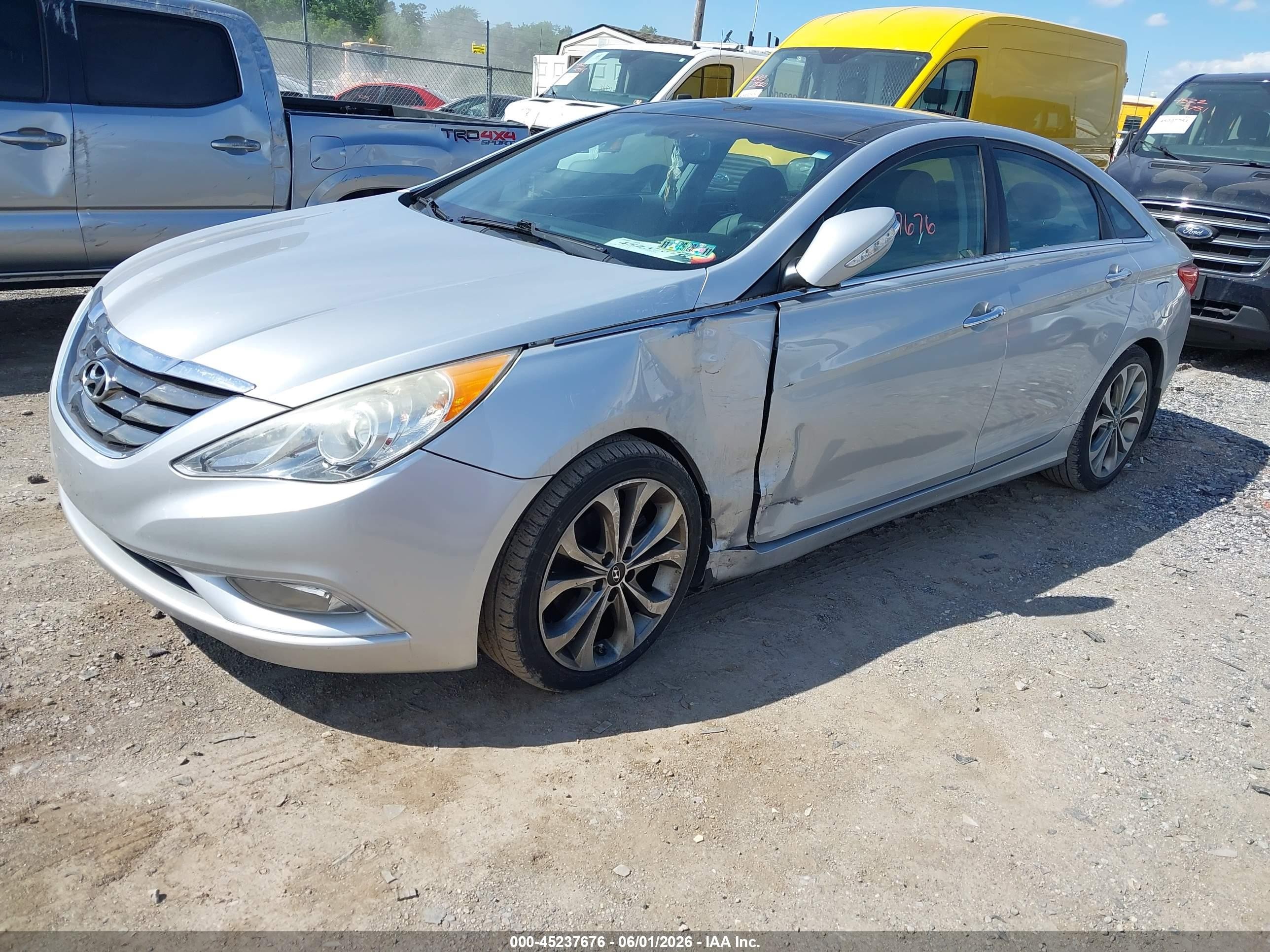 2013 Hyundai Sonata Limited 2.0t Silver vin: 5NPEC4AB0DH675652