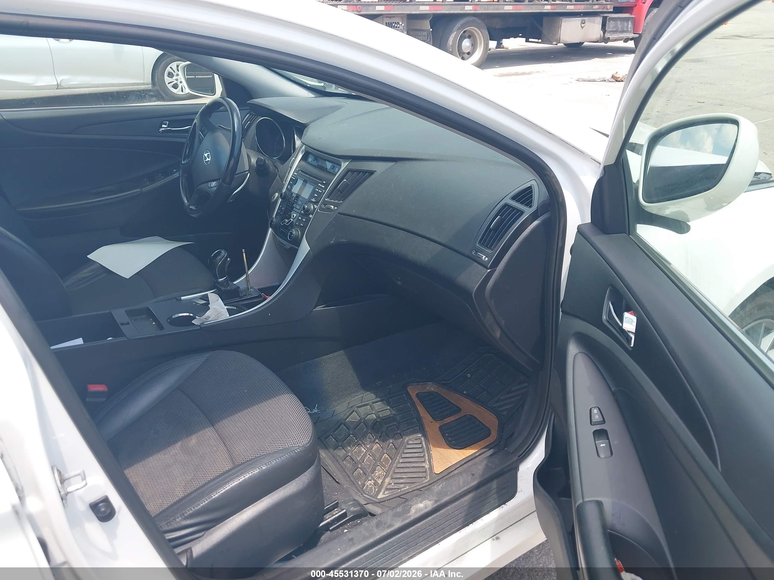 2012 Hyundai Sonata Se 2.0t Белый vin: 5NPEC4AB1CH451448