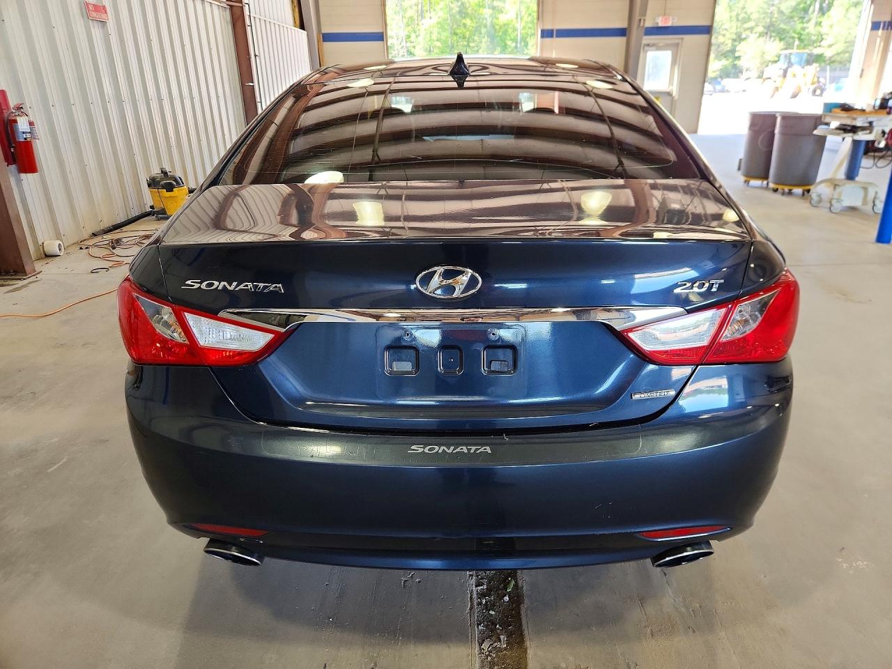 2013 Hyundai Sonata Limited 2.0t Blue vin: 5NPEC4AB1DH693805