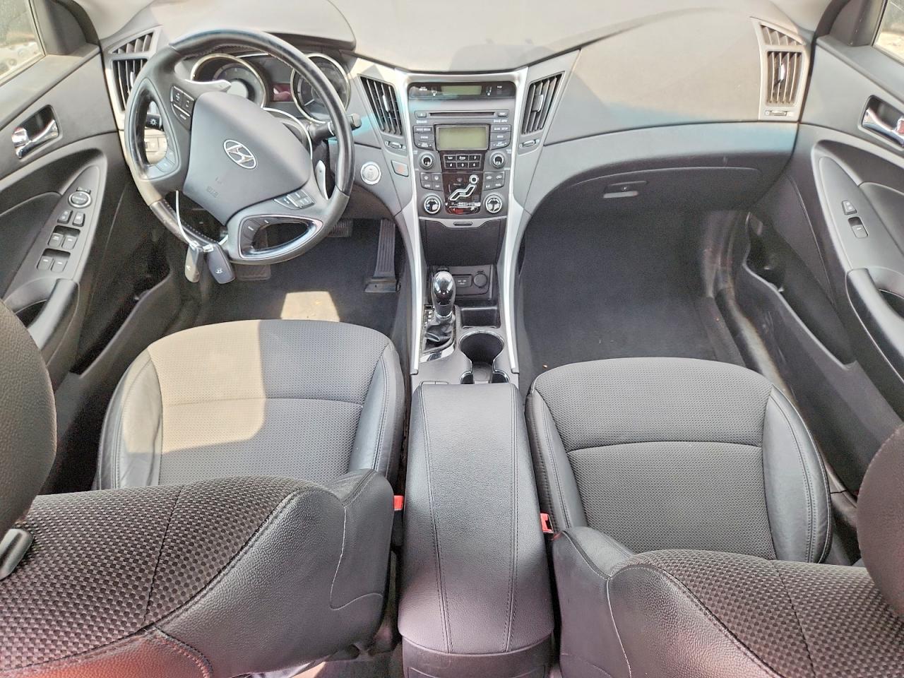 2013 Hyundai Sonata Se 2.0t Черный vin: 5NPEC4AB1DH700610