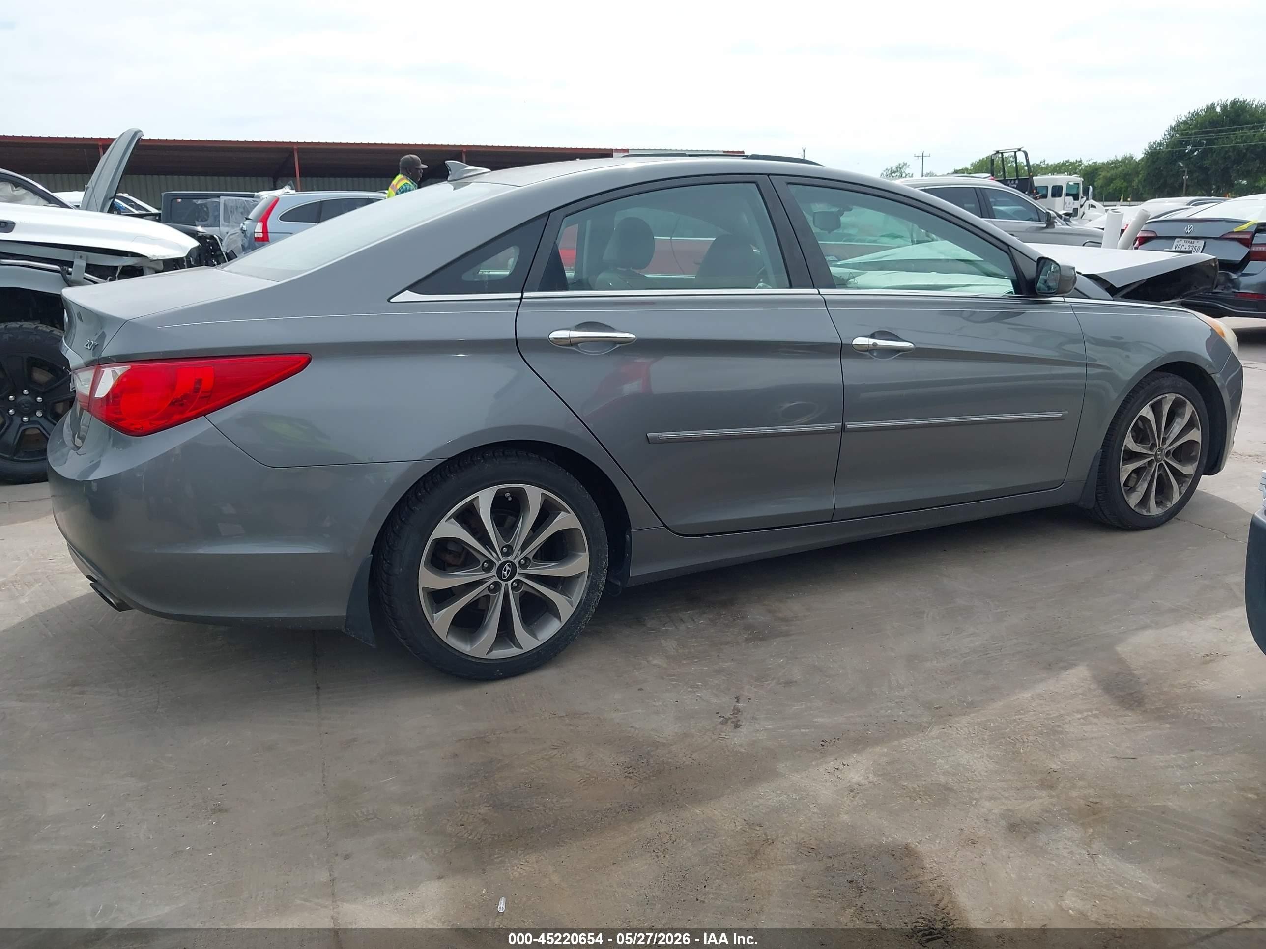 2013 Hyundai Sonata Se 2.0t Серый vin: 5NPEC4AB1DH763884