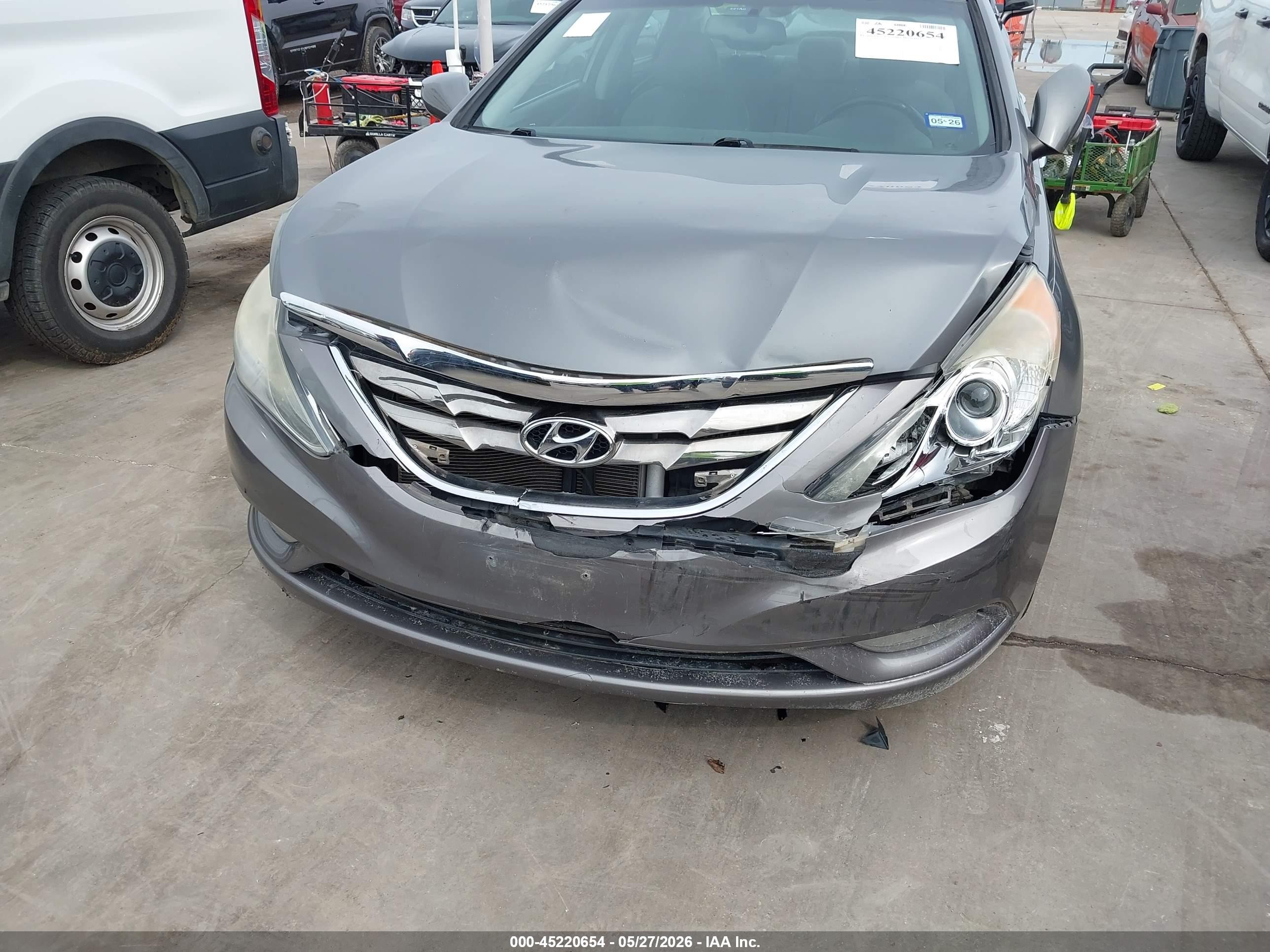 2013 Hyundai Sonata Se 2.0t Серый vin: 5NPEC4AB1DH763884