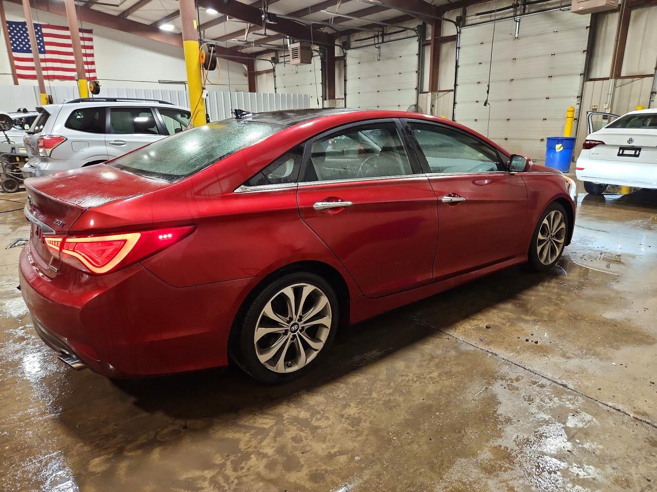 2014 Hyundai Sonata Limited 2.0t Red vin: 5NPEC4AB1EH863971