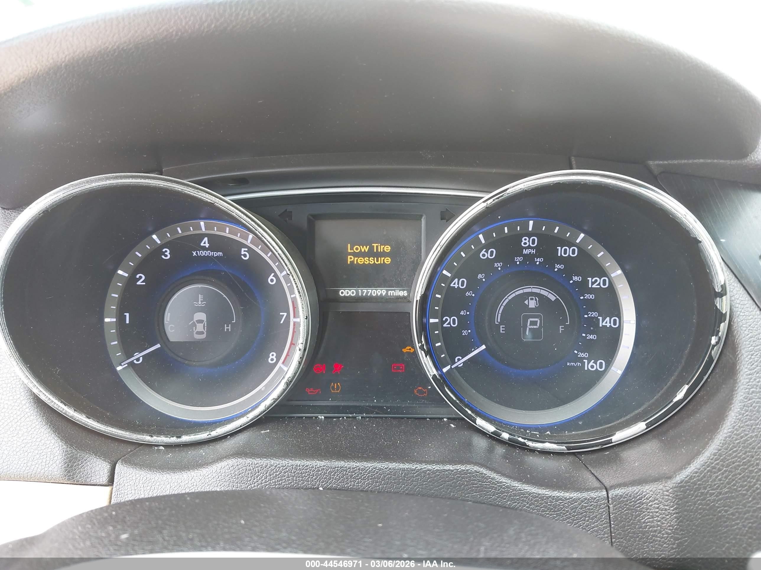 2014 Hyundai Sonata Limited 2.0t Red vin: 5NPEC4AB1EH943724