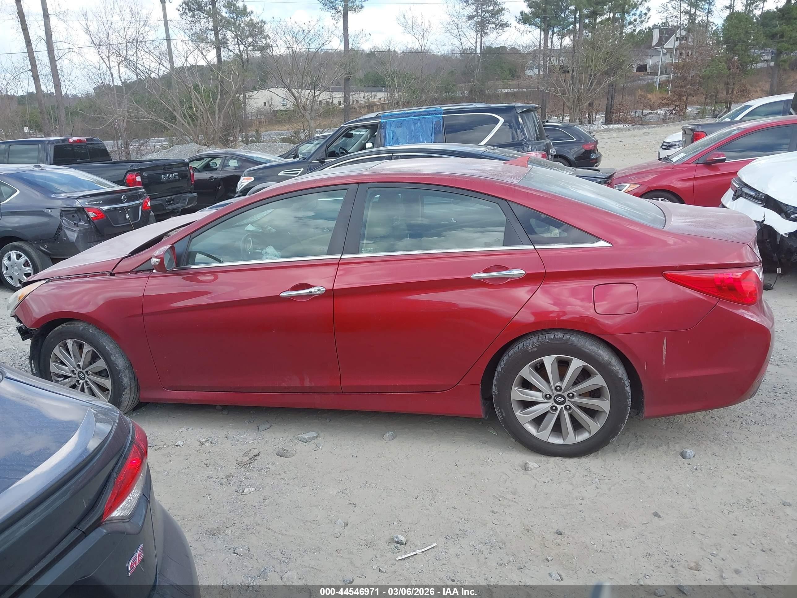 2014 Hyundai Sonata Limited 2.0t Red vin: 5NPEC4AB1EH943724