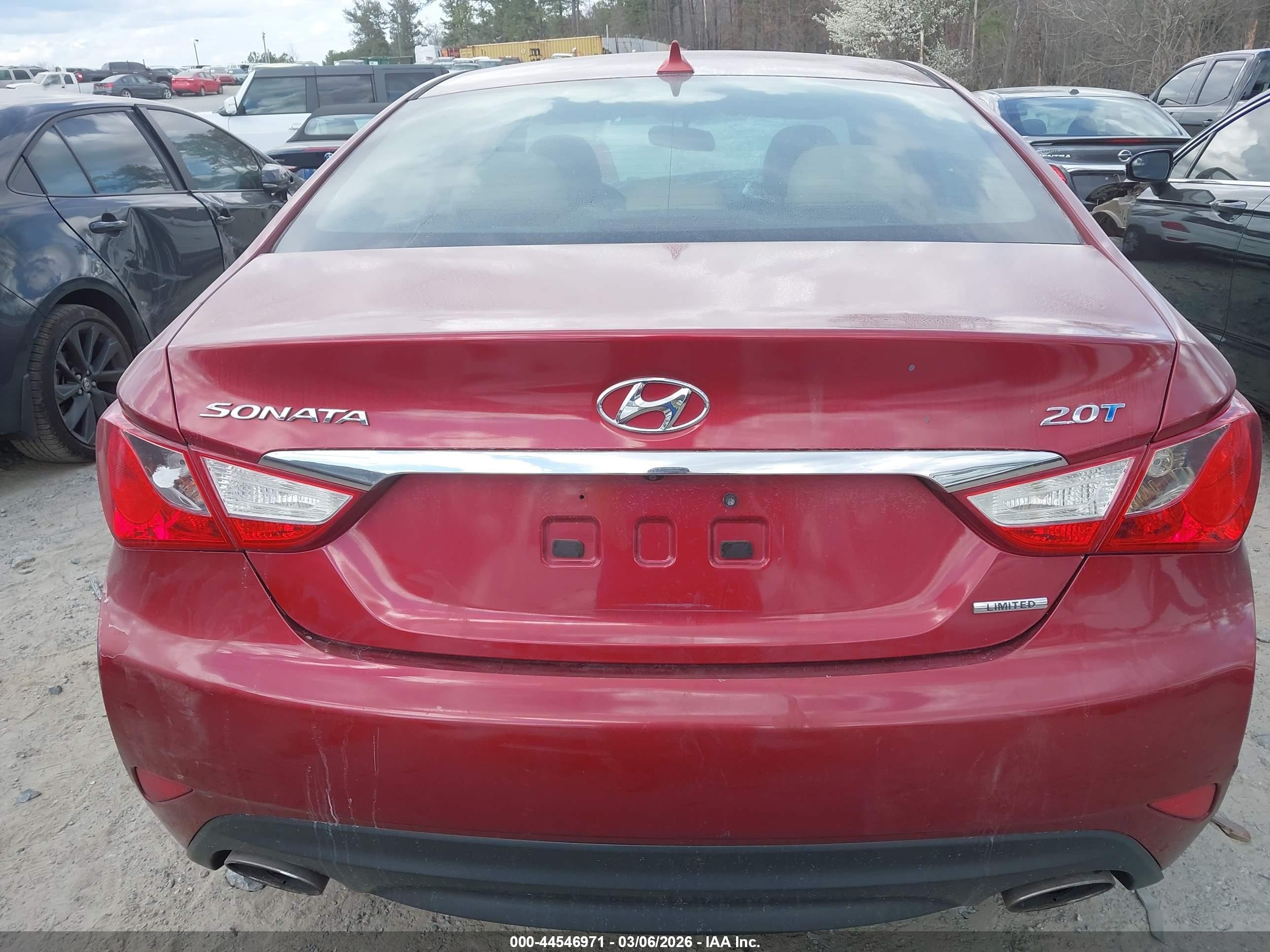 2014 Hyundai Sonata Limited 2.0t Red vin: 5NPEC4AB1EH943724