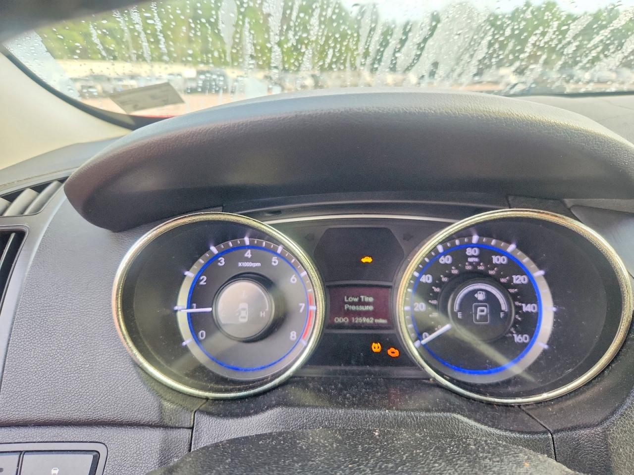 2011 Hyundai Sonata Se 2.0t Красный vin: 5NPEC4AB2BH224879
