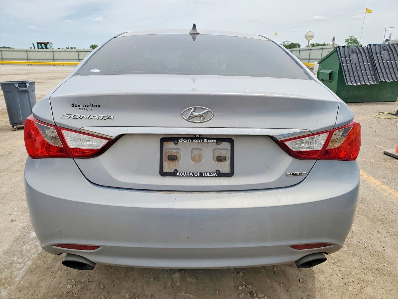 2011 Hyundai Sonata Limited 2.0t Silver vin: 5NPEC4AB2BH227703