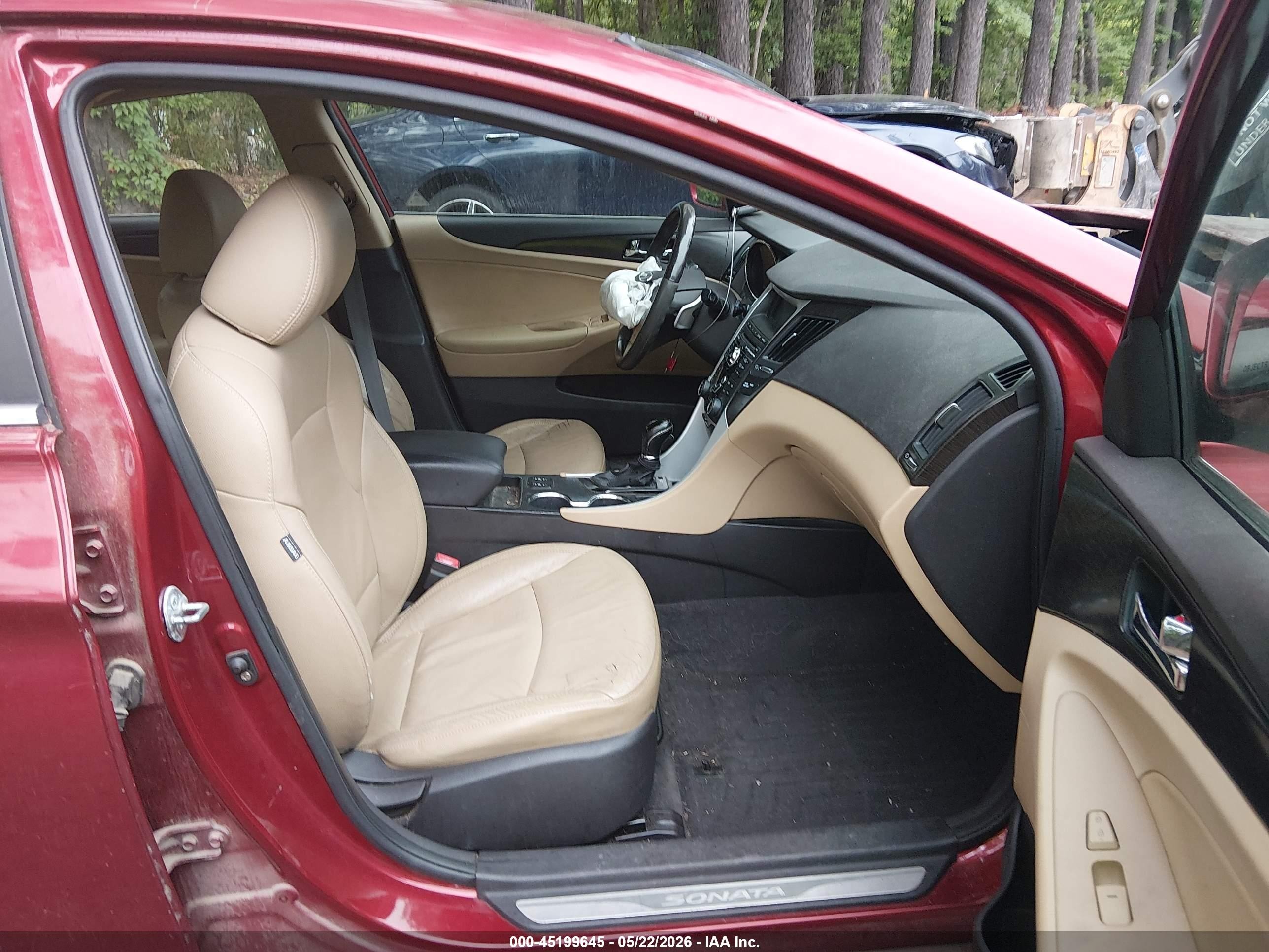 2011 Hyundai Sonata Limited 2.0t Red vin: 5NPEC4AB2BH232092