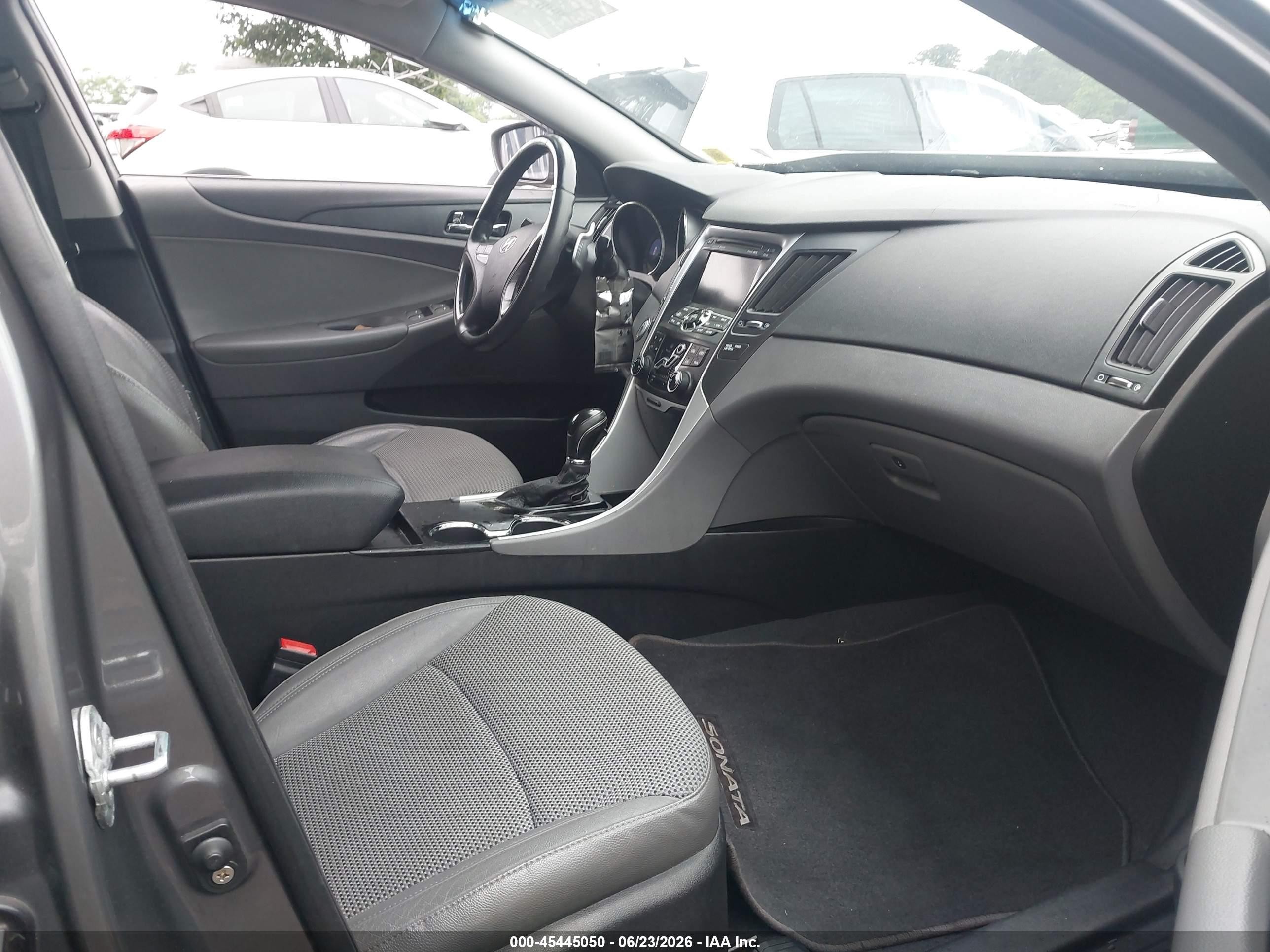 2011 Hyundai Sonata Se 2.0t Серый vin: 5NPEC4AB2BH317112