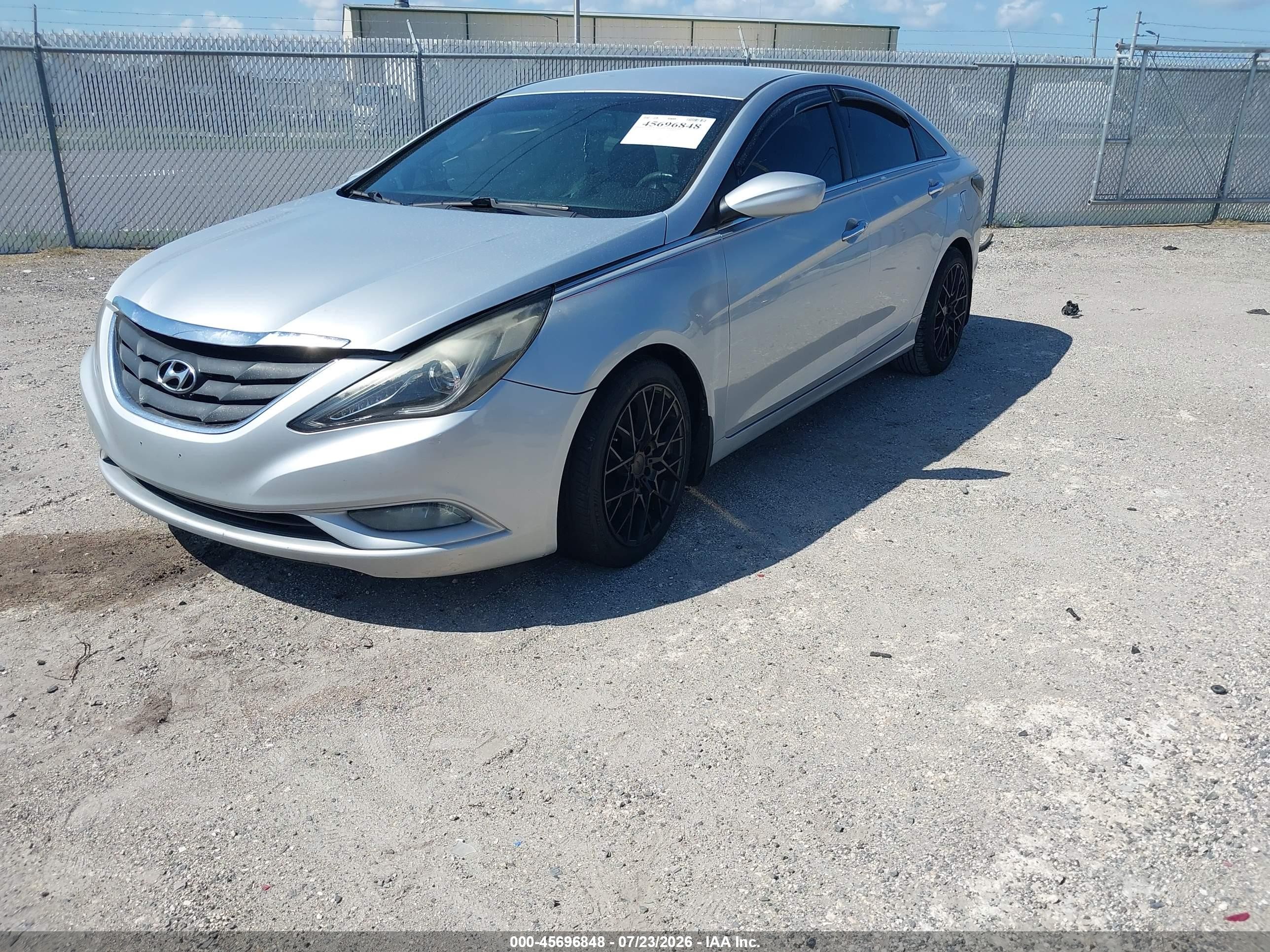 2012 Hyundai Sonata Se 2.0t Серебряный vin: 5NPEC4AB2CH341573