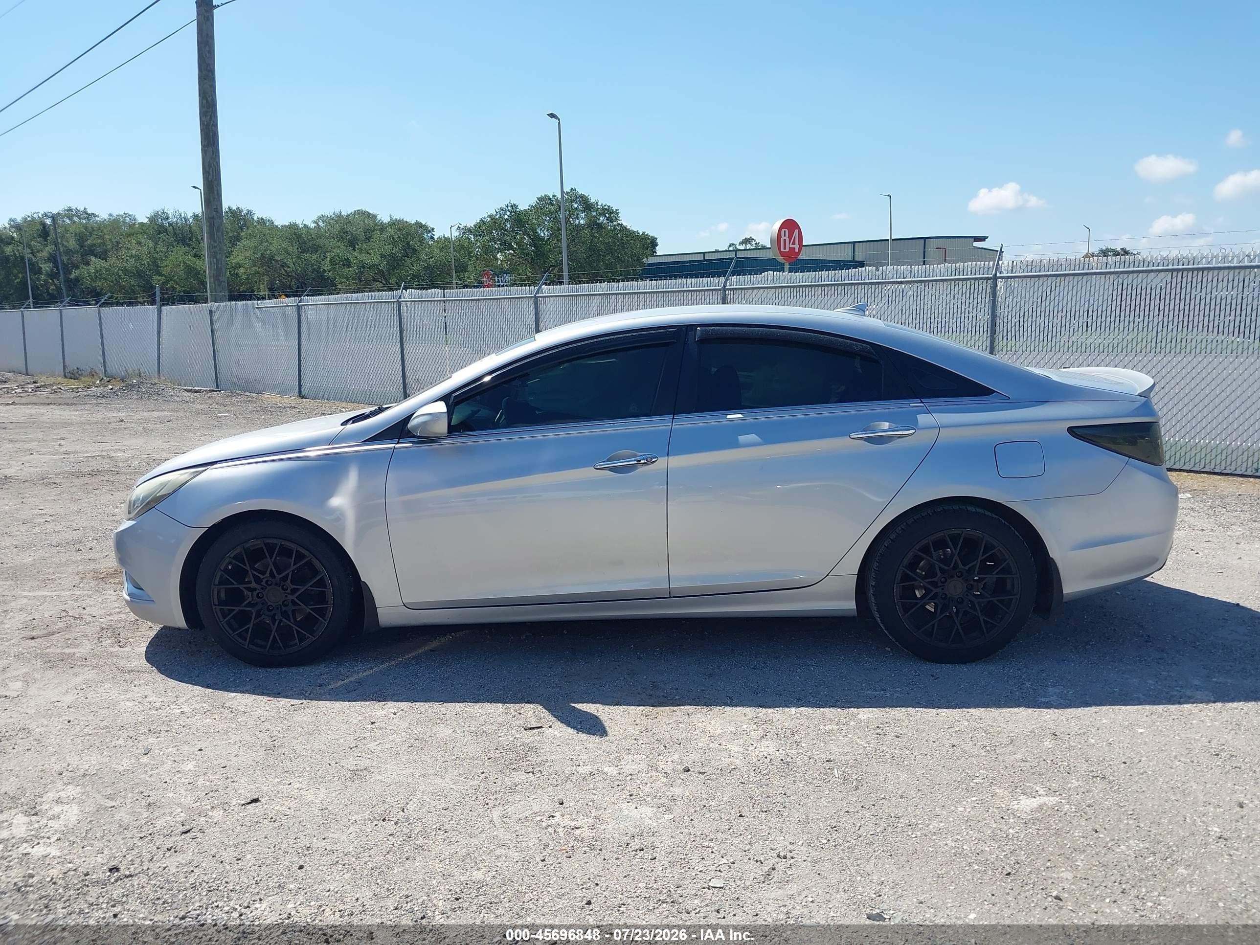 2012 Hyundai Sonata Se 2.0t Серебряный vin: 5NPEC4AB2CH341573