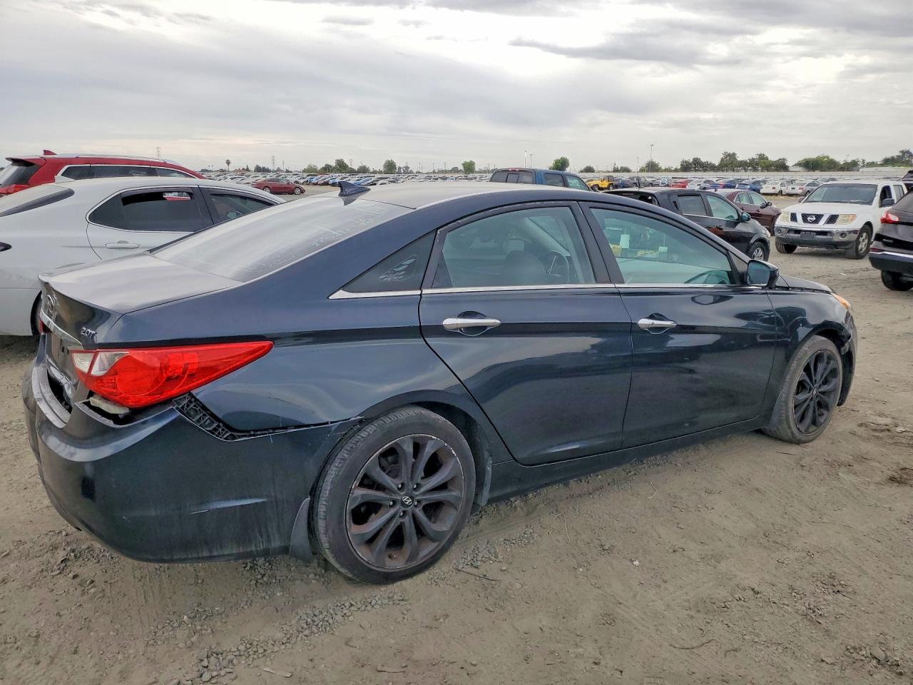 2013 Hyundai Sonata Se 2.0t Blue vin: 5NPEC4AB2DH765448