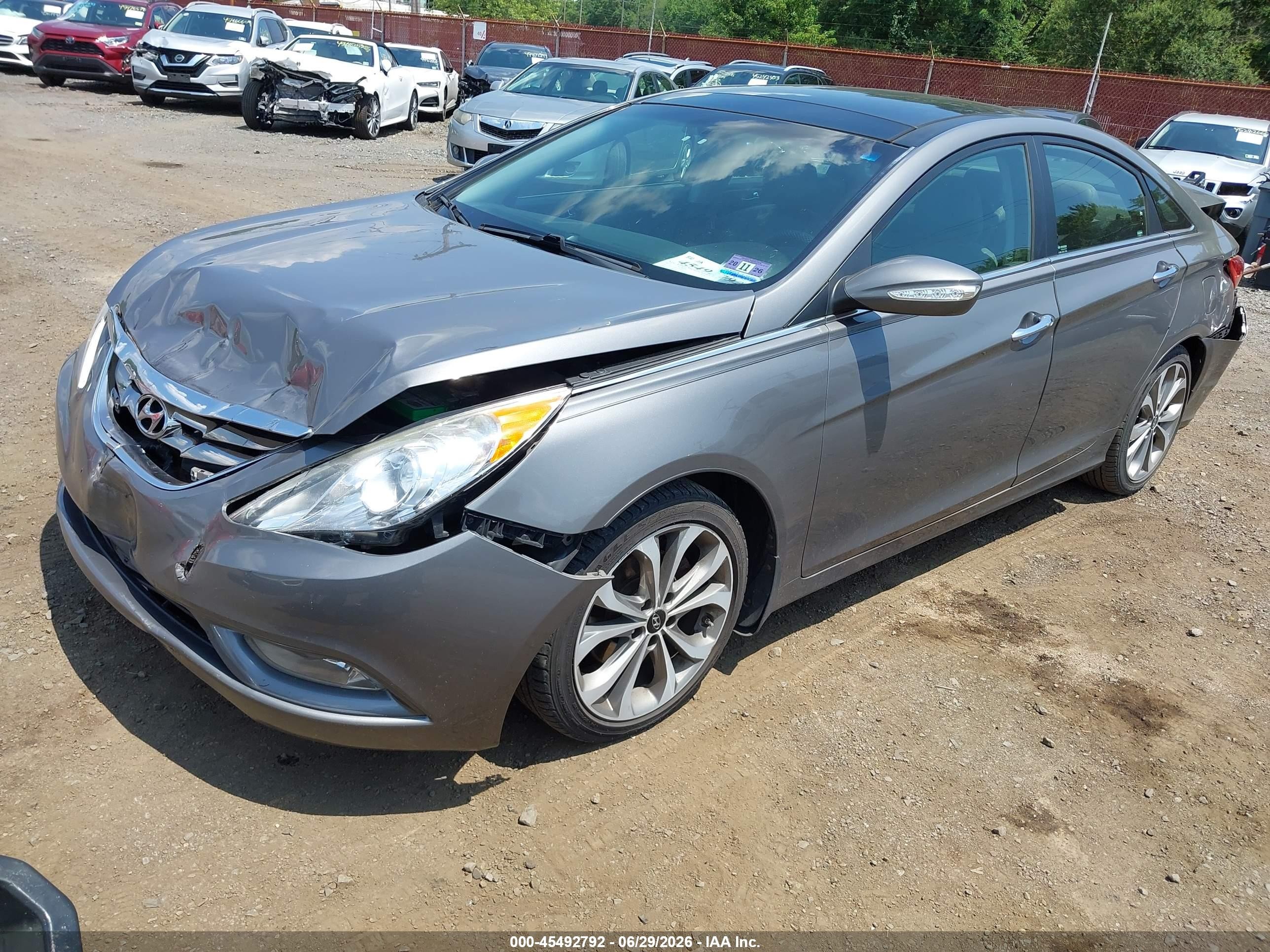 2013 Hyundai Sonata Limited 2.0t Серый vin: 5NPEC4AB3DH676102