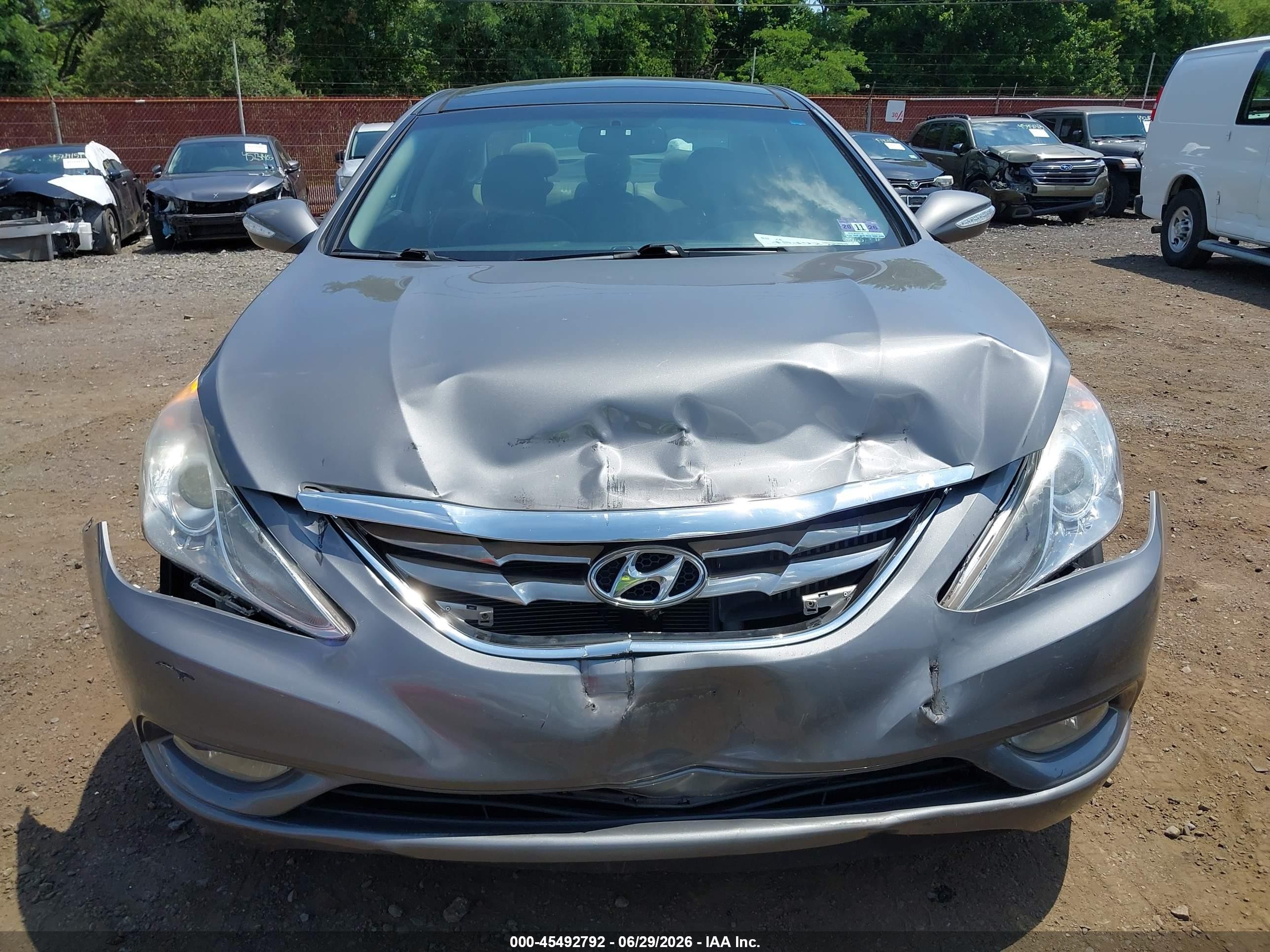 2013 Hyundai Sonata Limited 2.0t Серый vin: 5NPEC4AB3DH676102