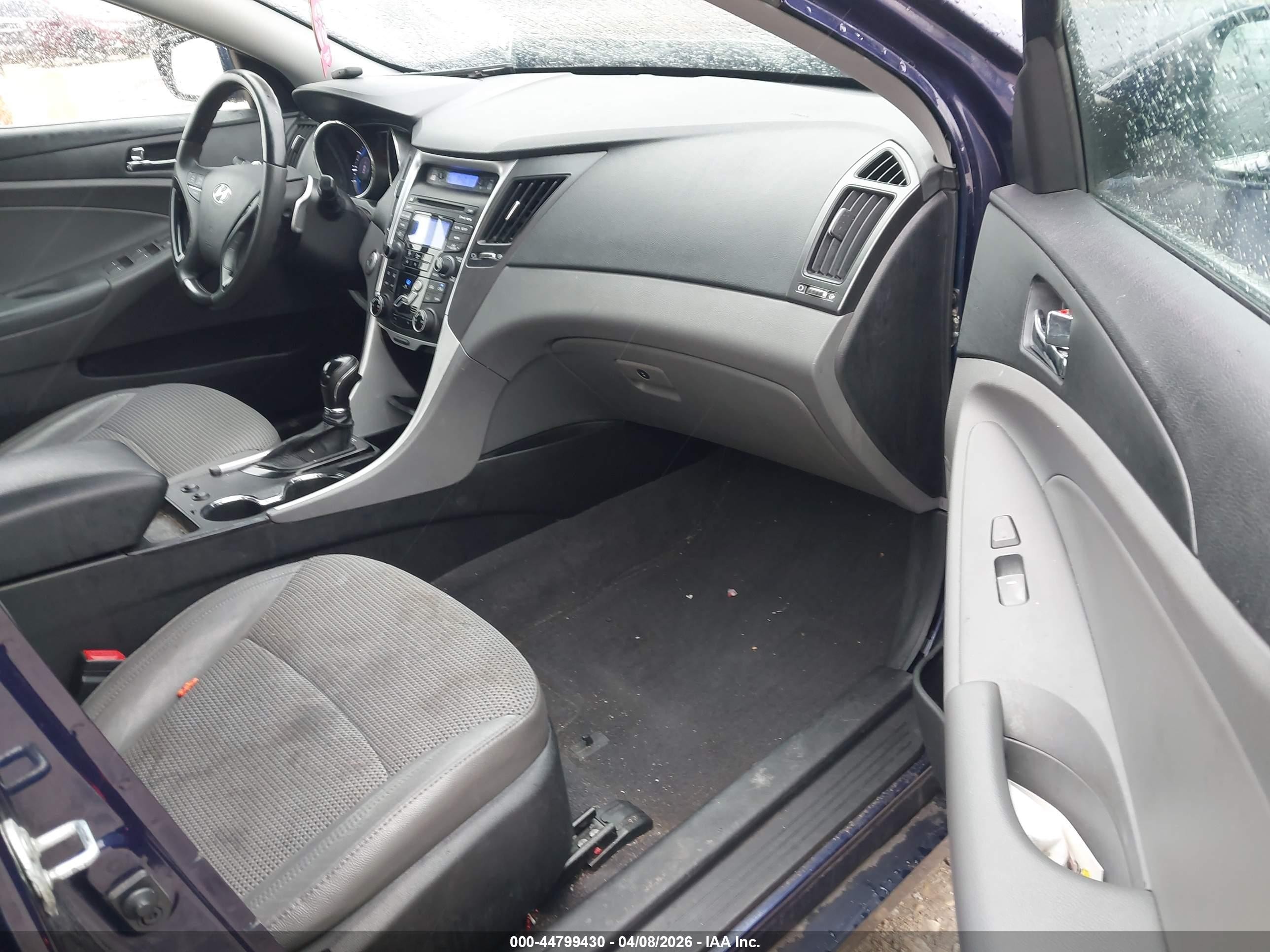 2012 Hyundai Sonata Se 2.0t Синий vin: 5NPEC4AB4CH394470