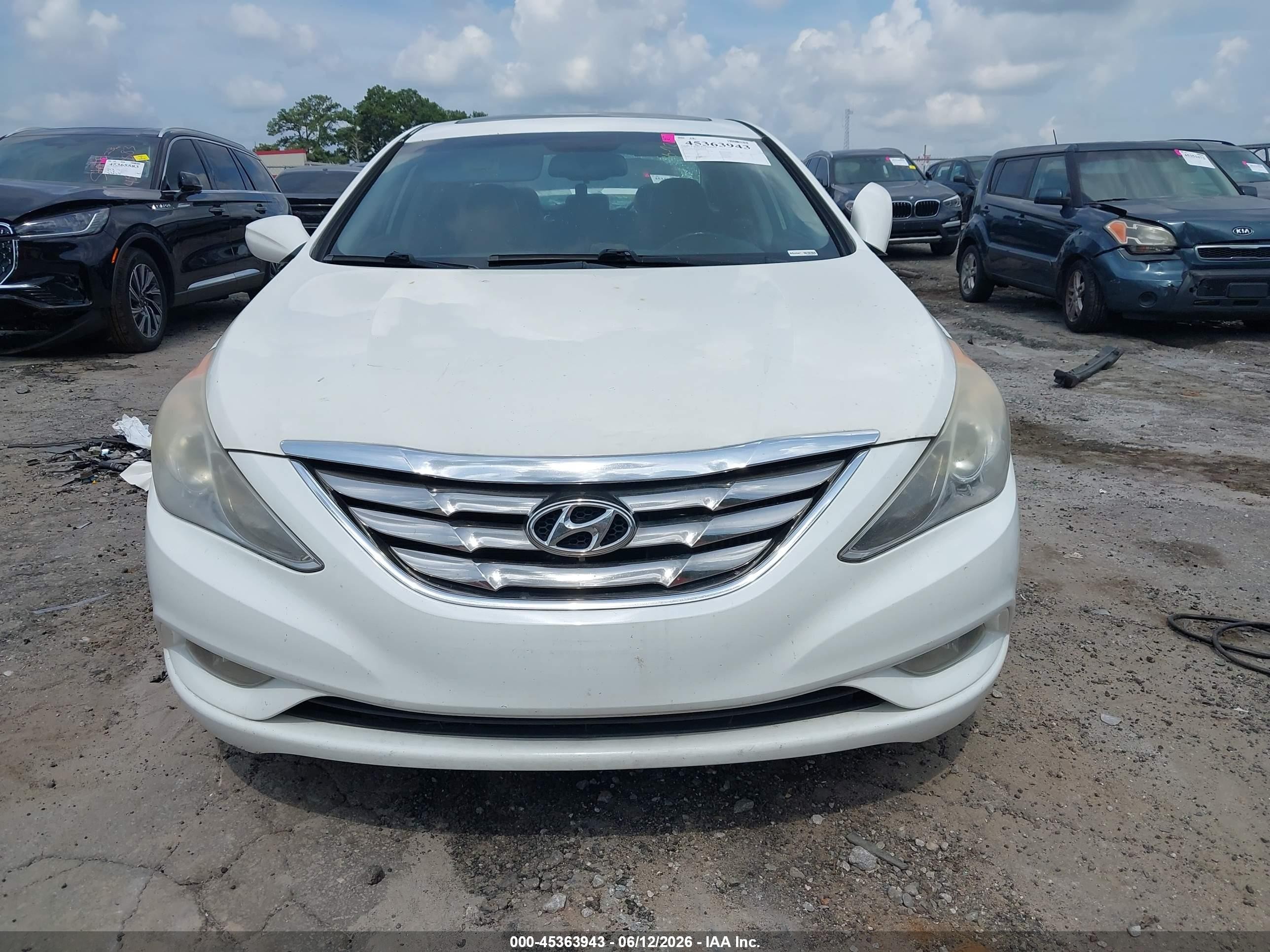 2013 Hyundai Sonata Se 2.0t Белый vin: 5NPEC4AB4DH643285