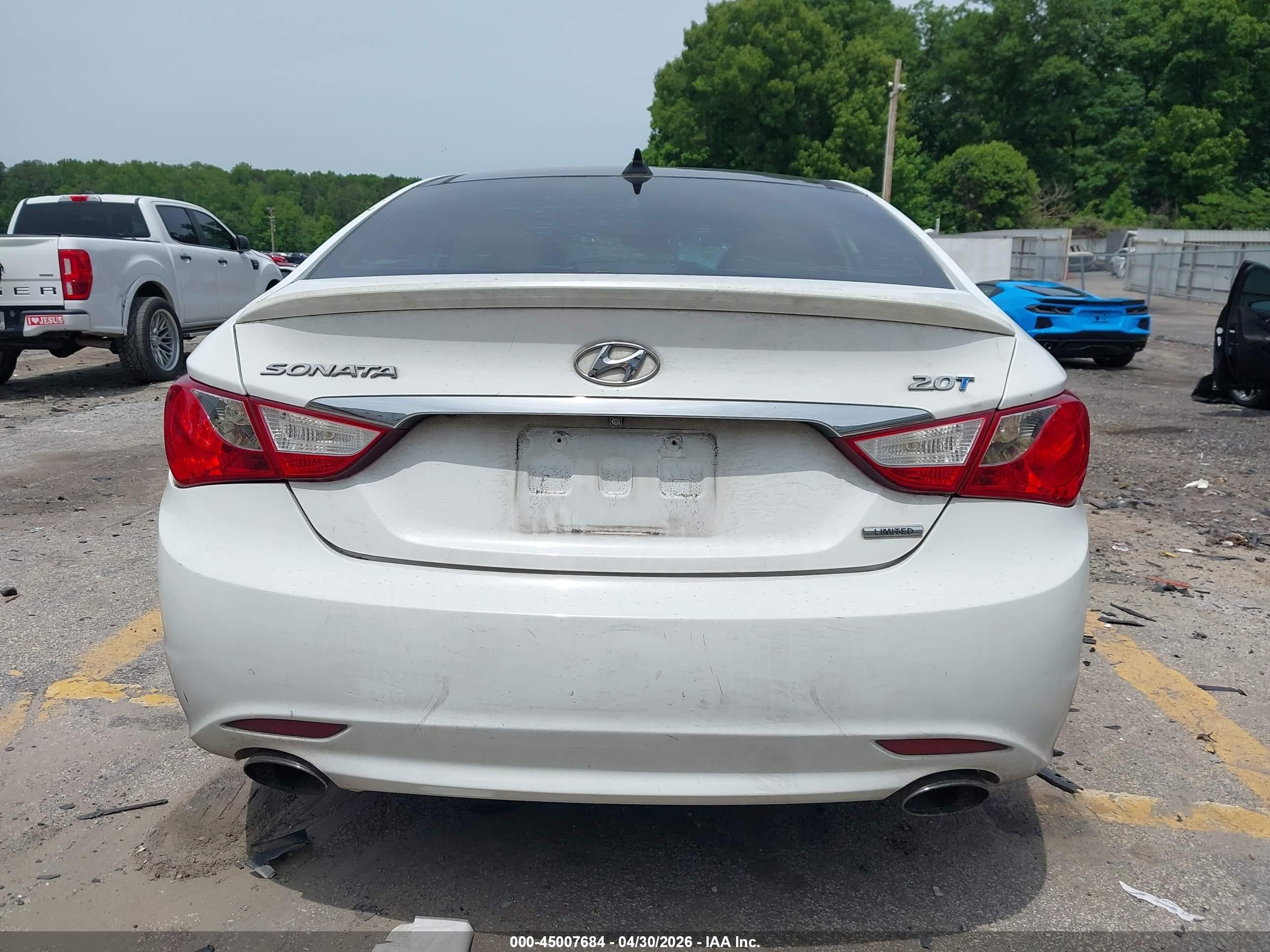 2013 Hyundai Sonata Limited 2.0t White vin: 5NPEC4AB4DH685634