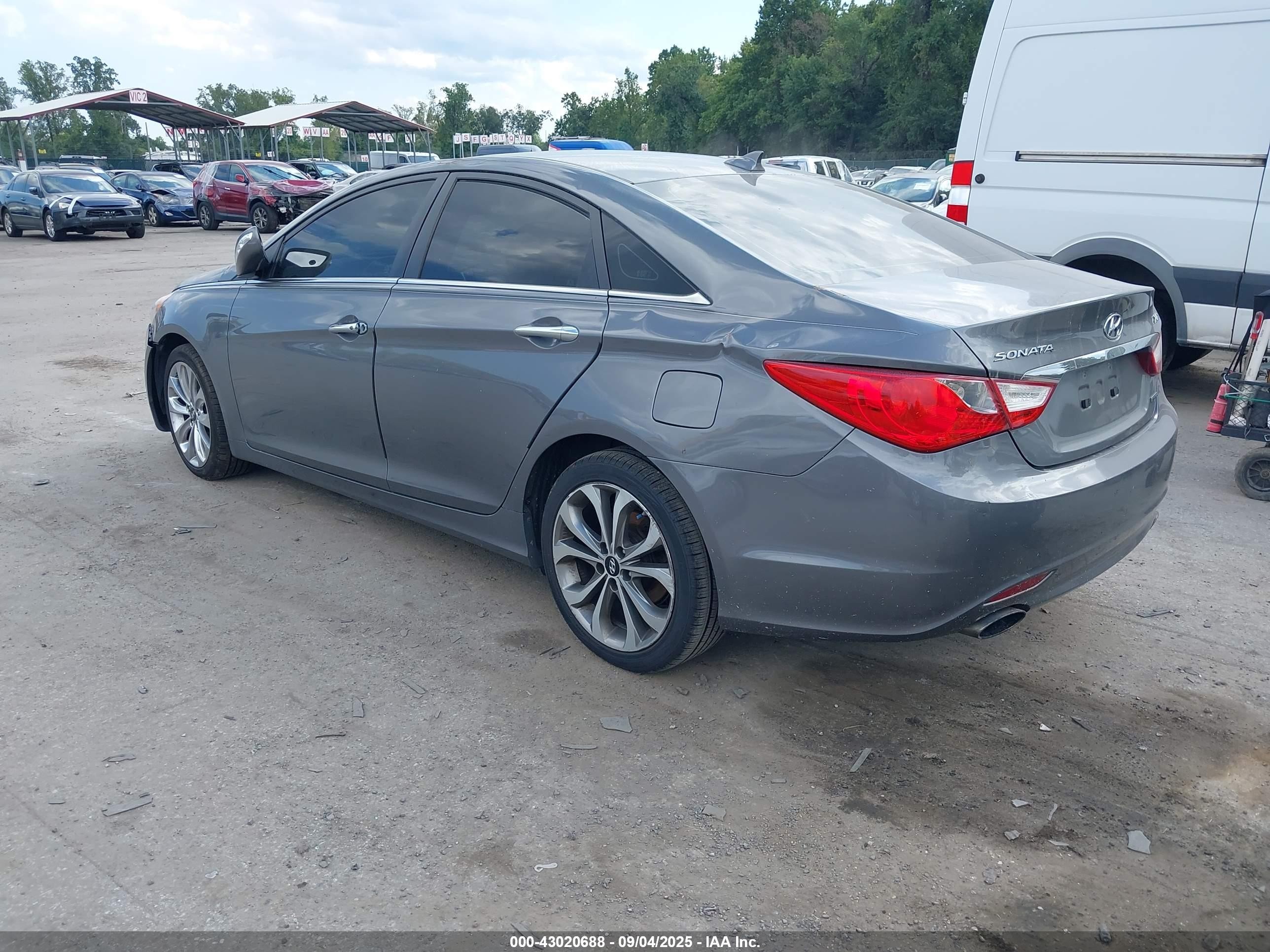 2013 Hyundai Sonata Limited 2.0t Серый vin: 5NPEC4AB4DH699579