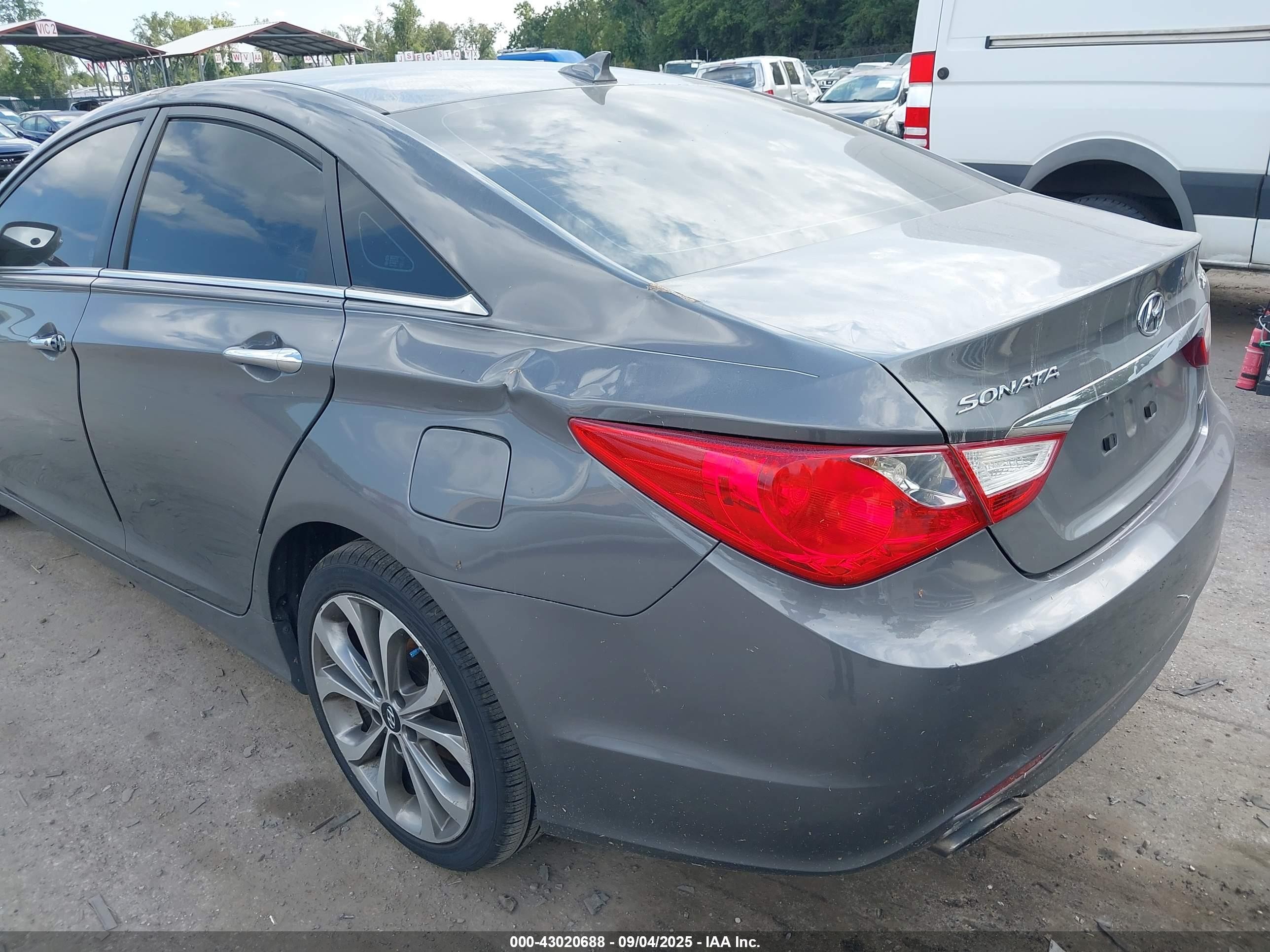 2013 Hyundai Sonata Limited 2.0t Серый vin: 5NPEC4AB4DH699579