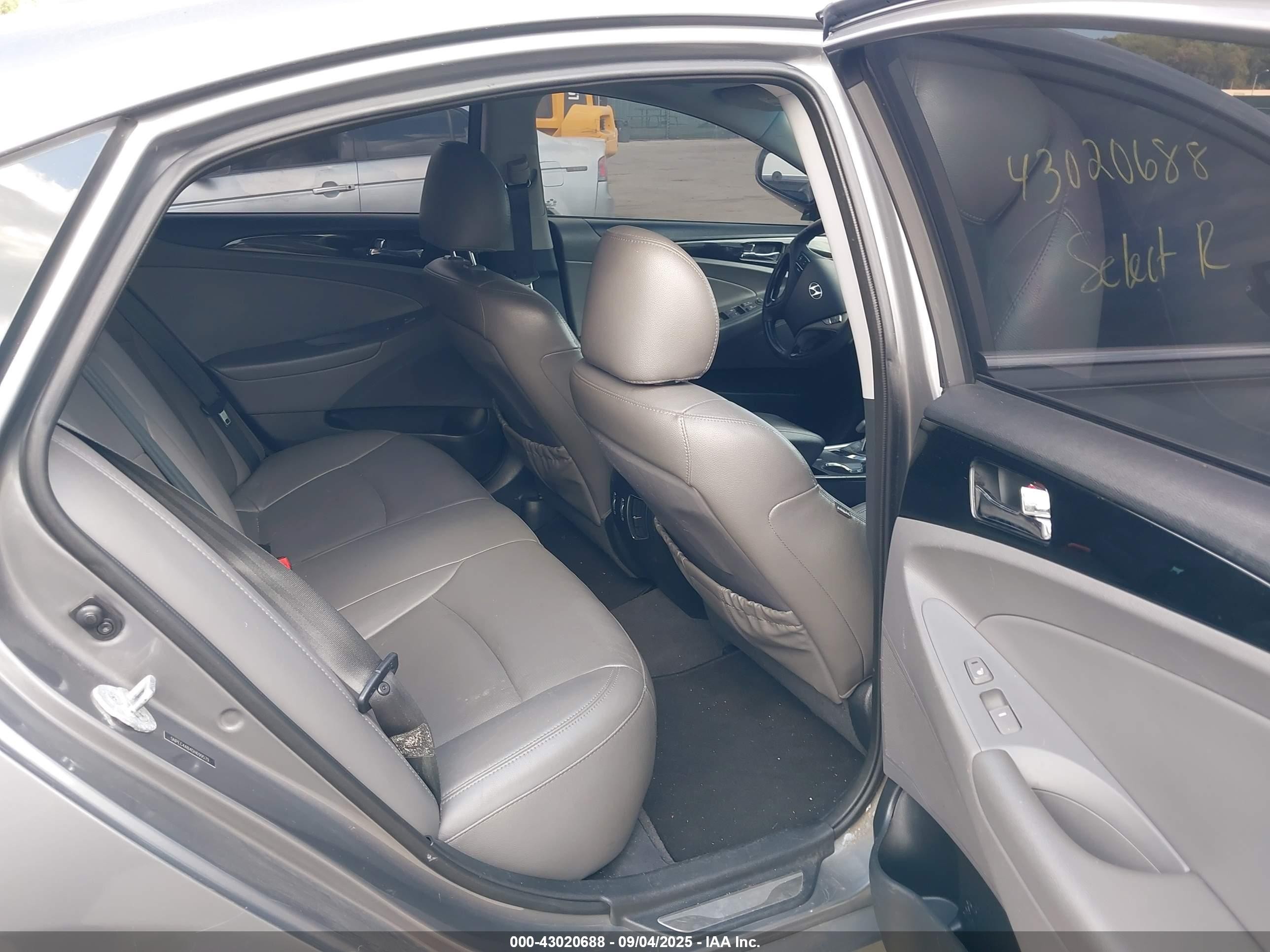 2013 Hyundai Sonata Limited 2.0t Серый vin: 5NPEC4AB4DH699579