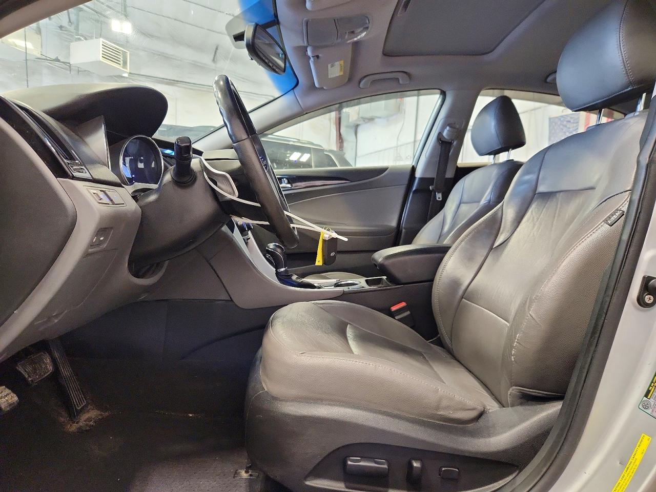 2011 Hyundai Sonata Limited 2.0t Silver vin: 5NPEC4AB5BH294750