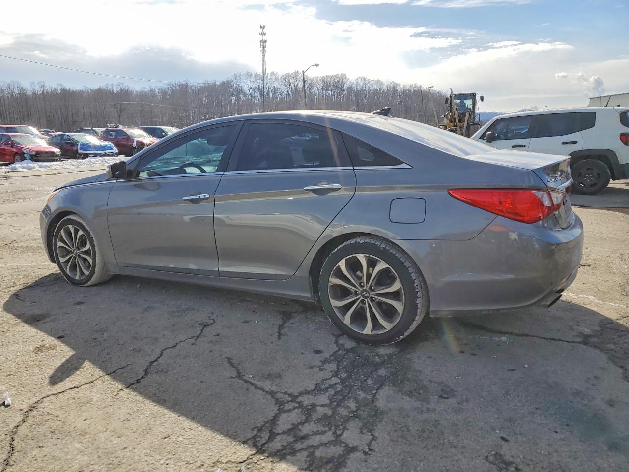 2013 Hyundai Sonata Gray vin: 5NPEC4AB5DH577913