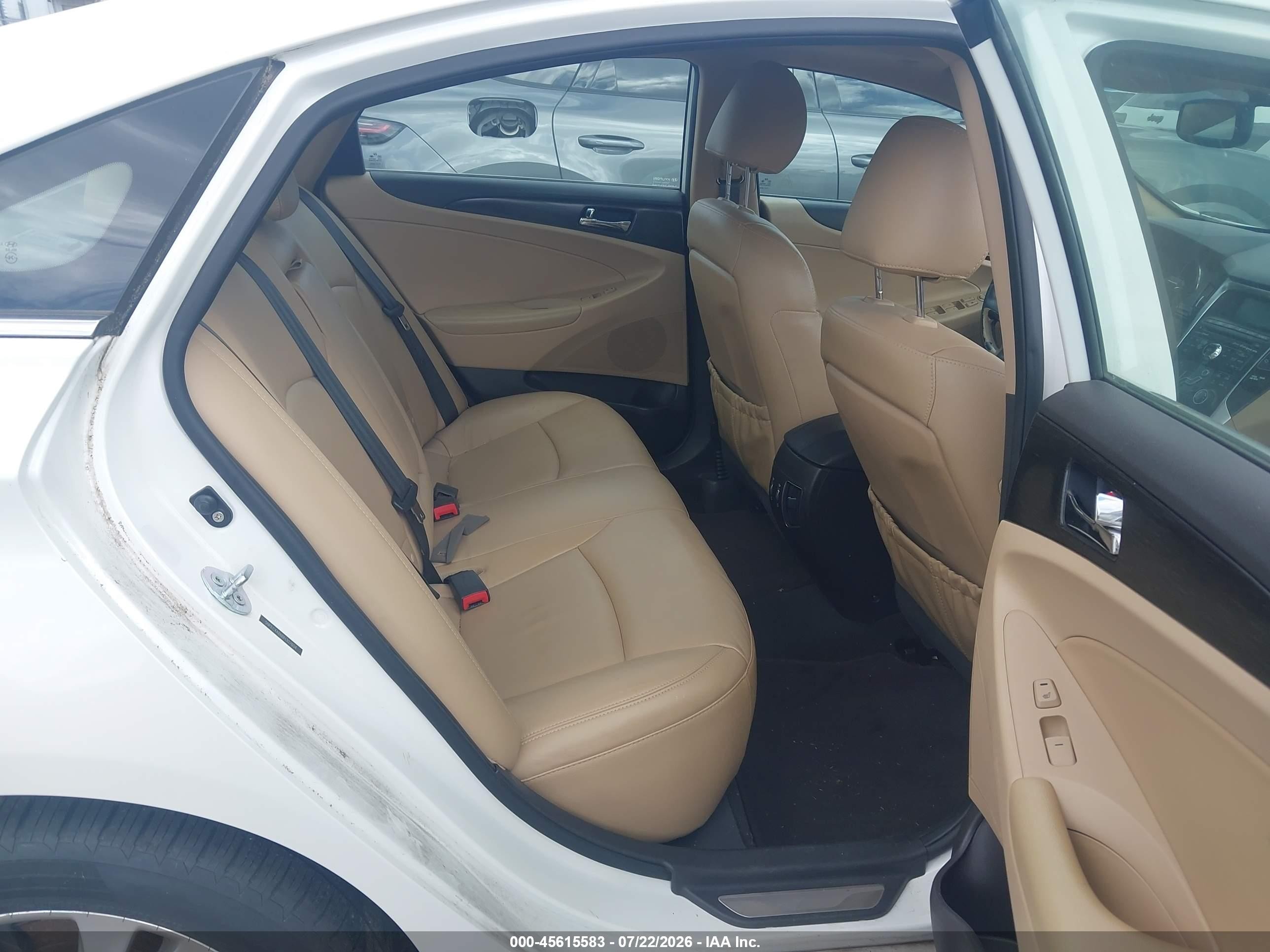 2011 Hyundai Sonata Limited 2.0t White vin: 5NPEC4AB6BH307604