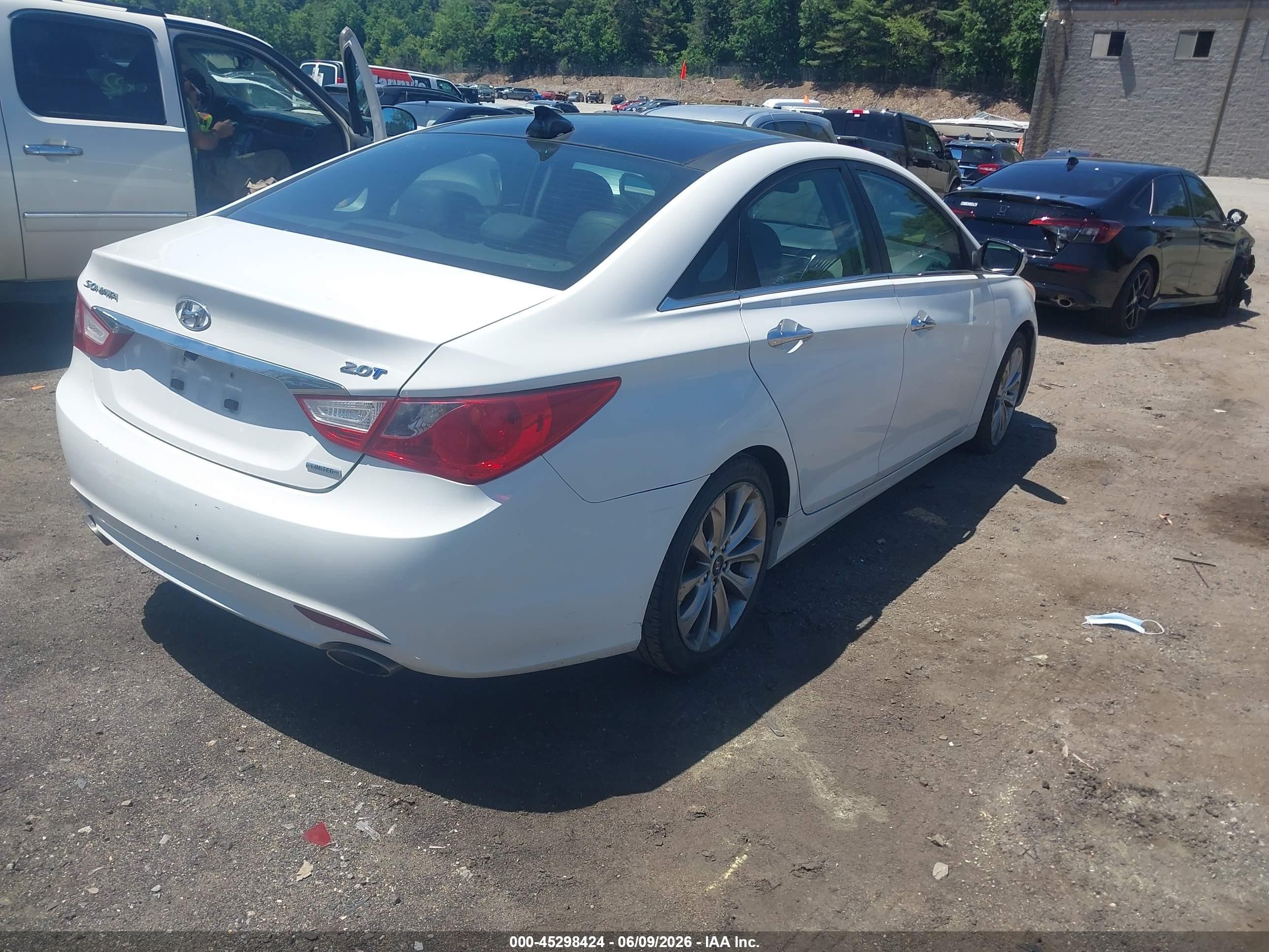 2012 Hyundai Sonata Limited 2.0t Серебряный vin: 5NPEC4AB6CH391389