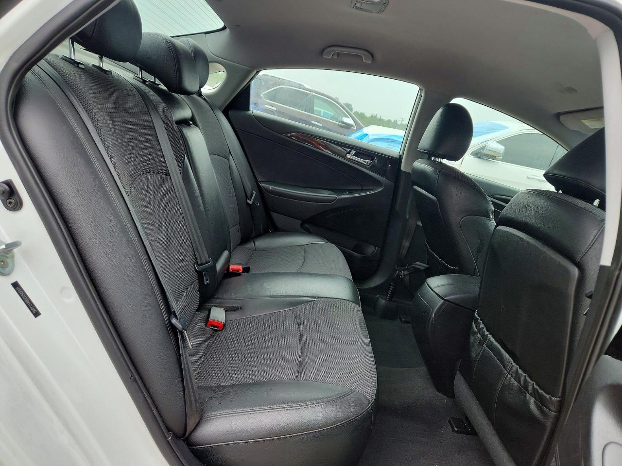 2014 Hyundai Sonata Se 2.0t Белый vin: 5NPEC4AB6EH842971