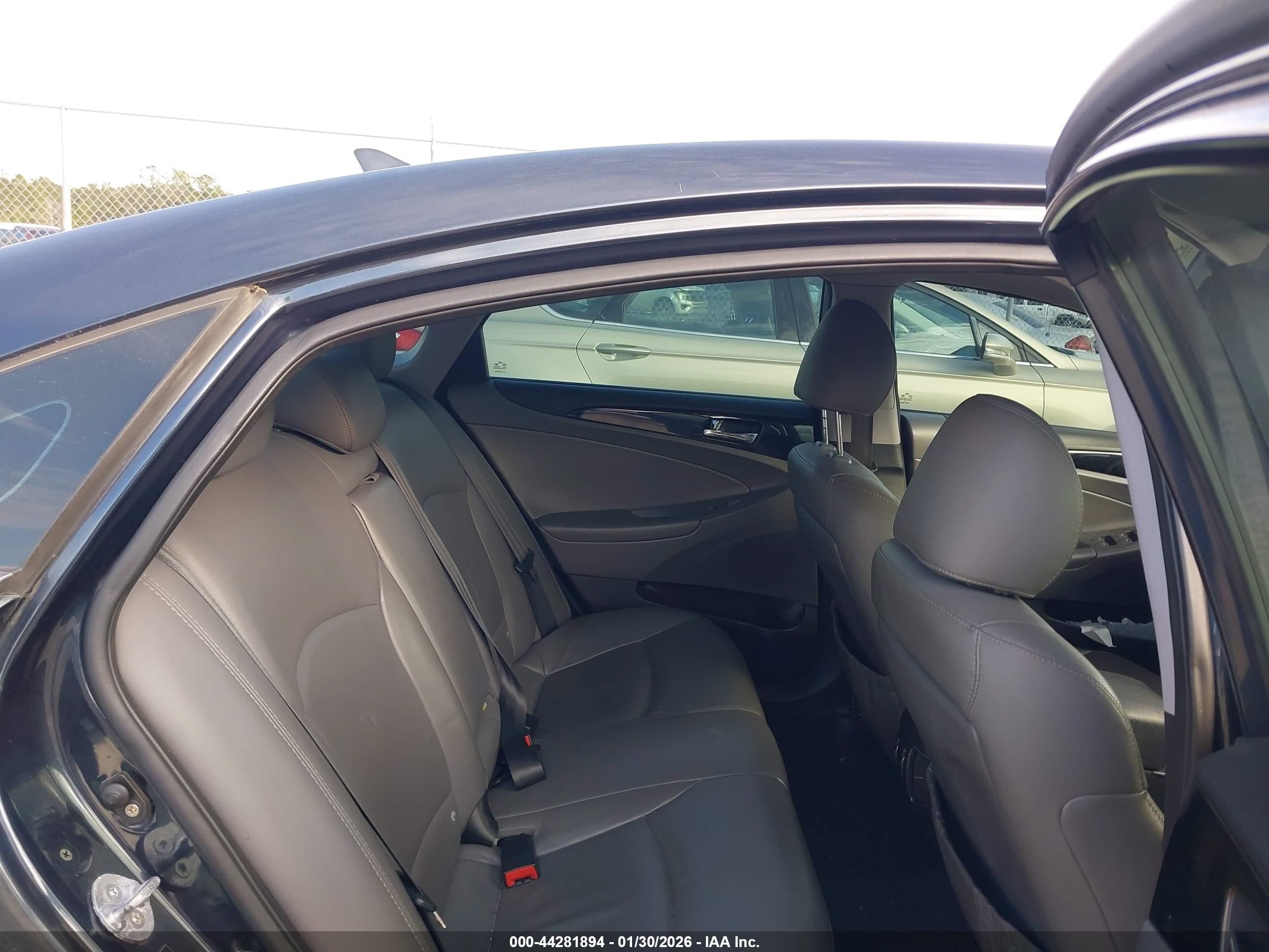 2011 Hyundai Sonata Limited 2.0t Синий vin: 5NPEC4AB7BH185321