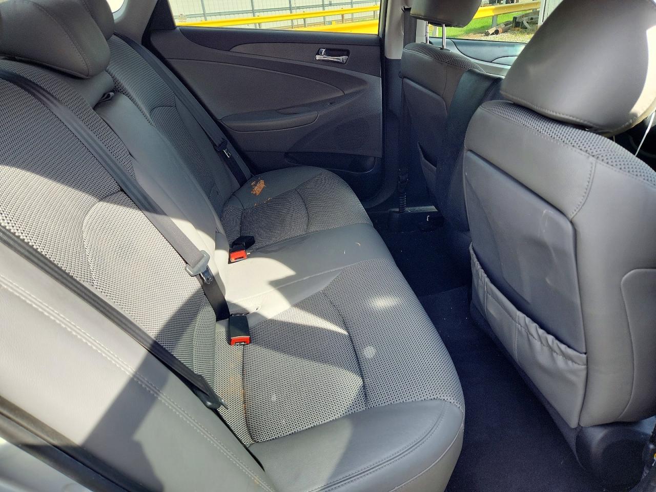 2011 Hyundai Sonata Gray vin: 5NPEC4AB7BH273530
