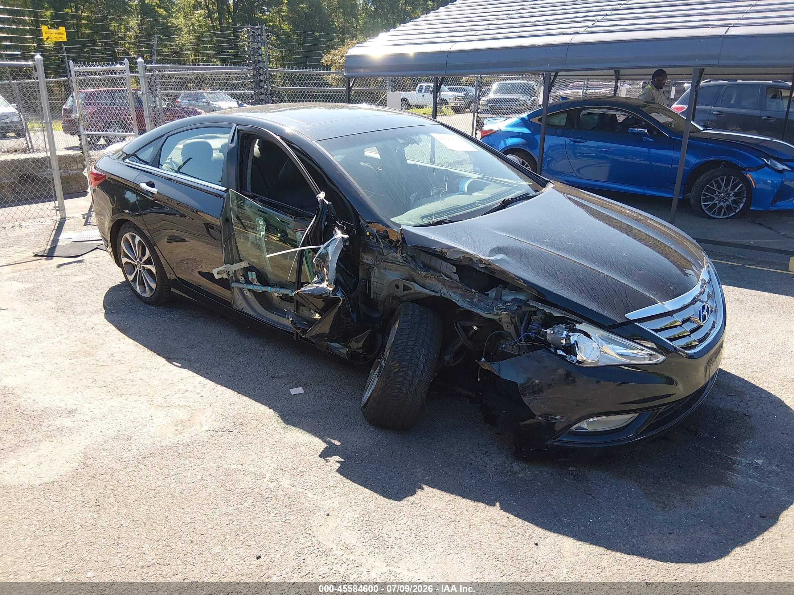 2013 Hyundai Sonata Se 2.0t Черный vin: 5NPEC4AB7DH739329