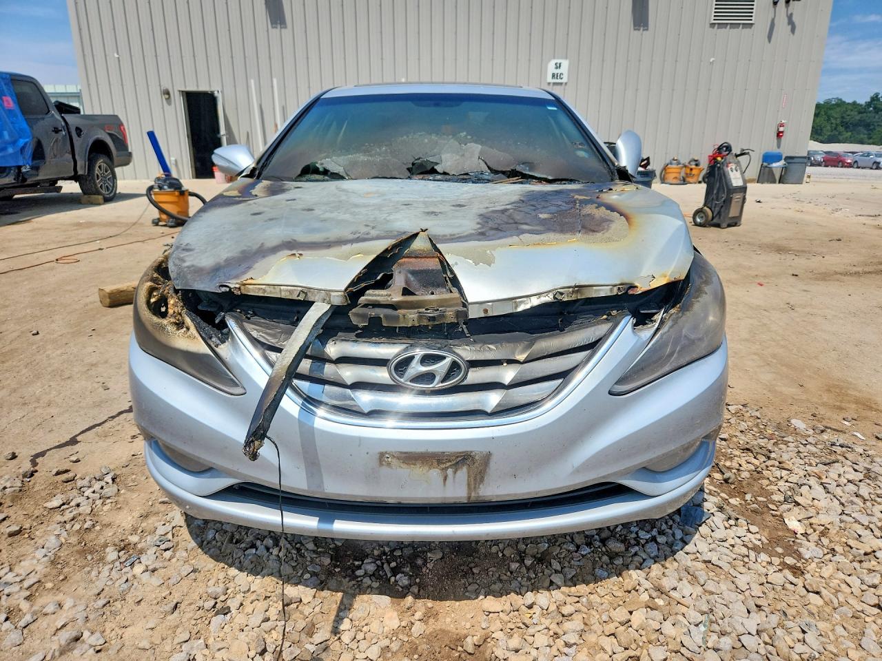 2011 Hyundai Sonata Limited 2.0t Серебряный vin: 5NPEC4AB8BH293821