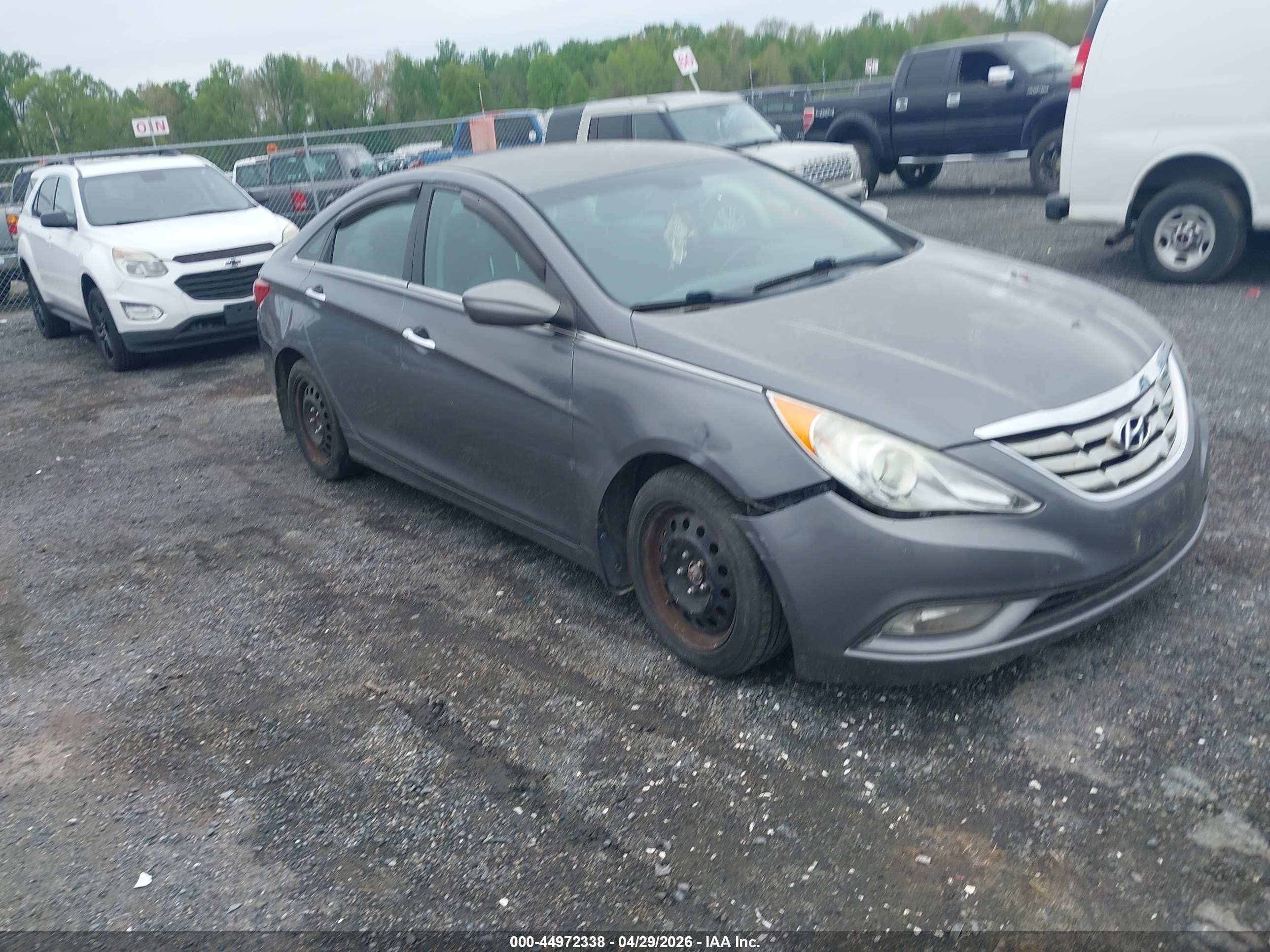 5NPEC4AB8DH560412