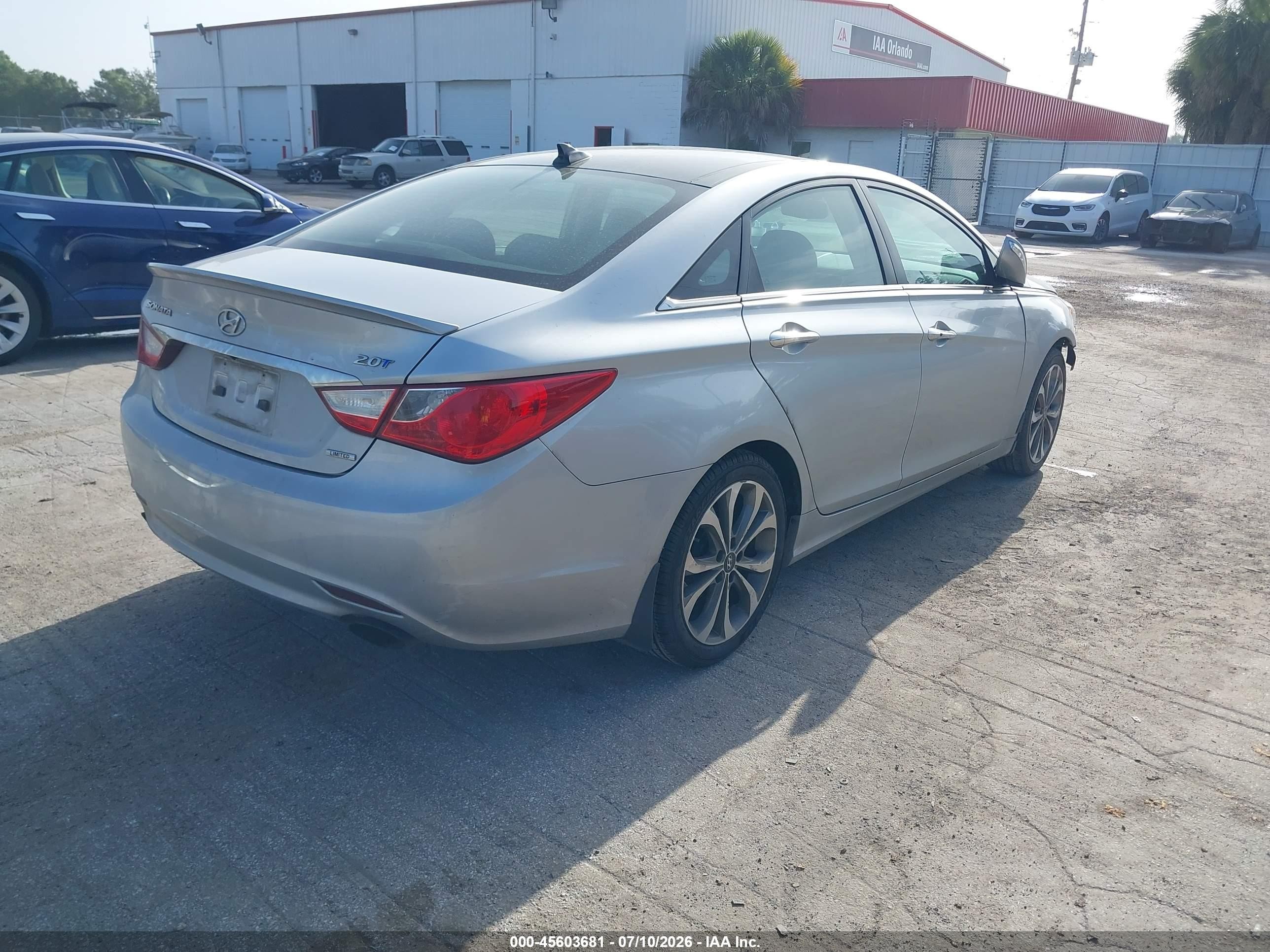 2013 Hyundai Sonata Limited 2.0t Silver vin: 5NPEC4AB8DH682851