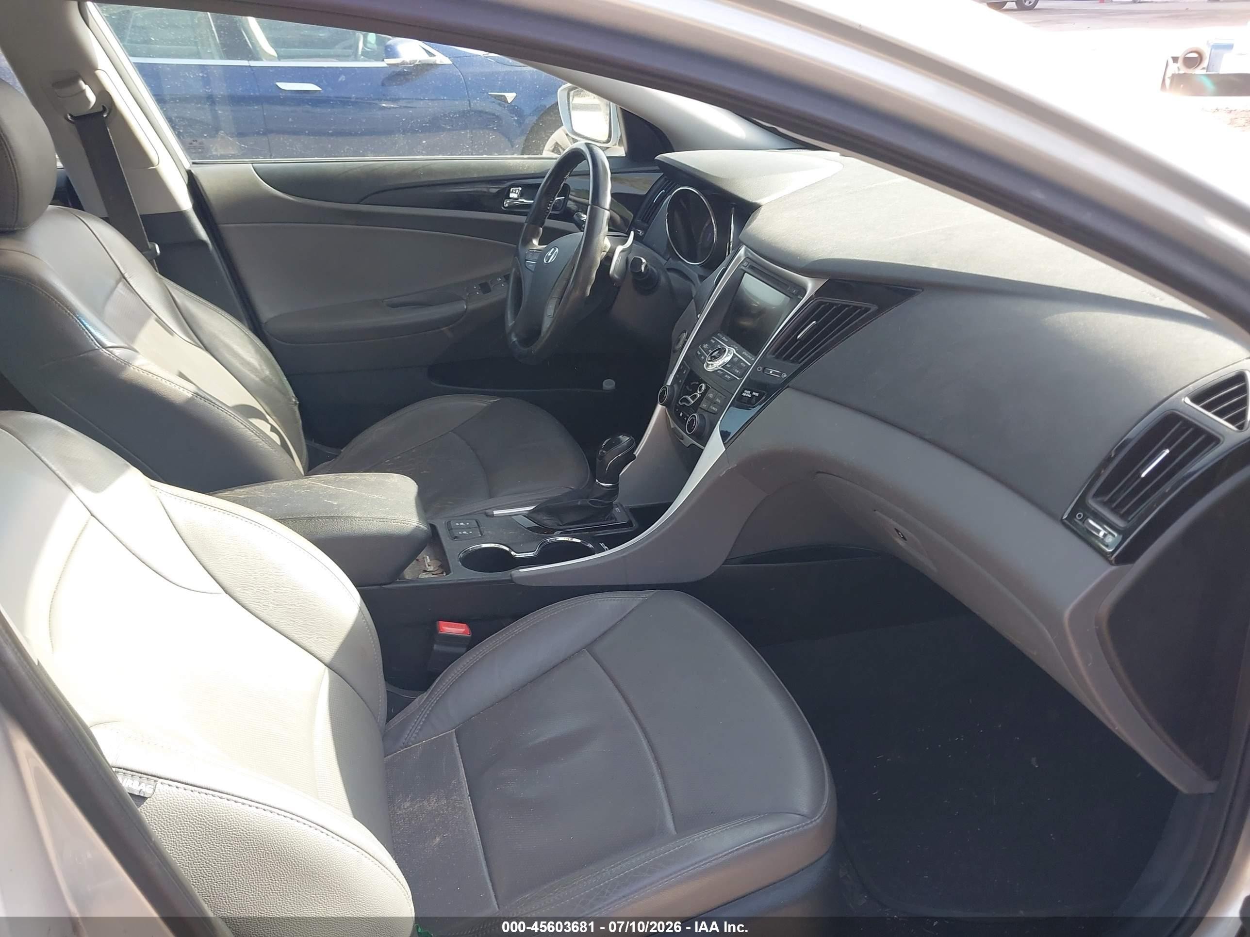 2013 Hyundai Sonata Limited 2.0t Silver vin: 5NPEC4AB8DH682851