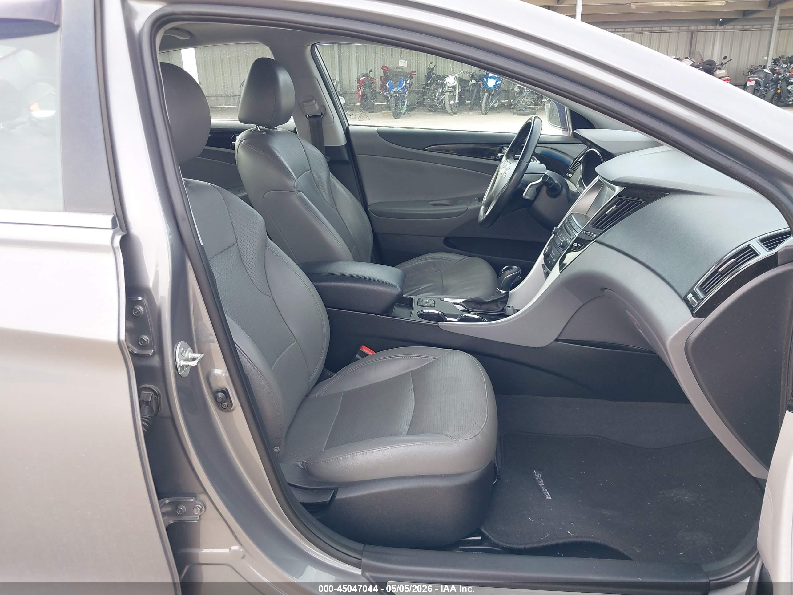 2014 Hyundai Sonata Limited 2.0t Gray vin: 5NPEC4AB8EH825704